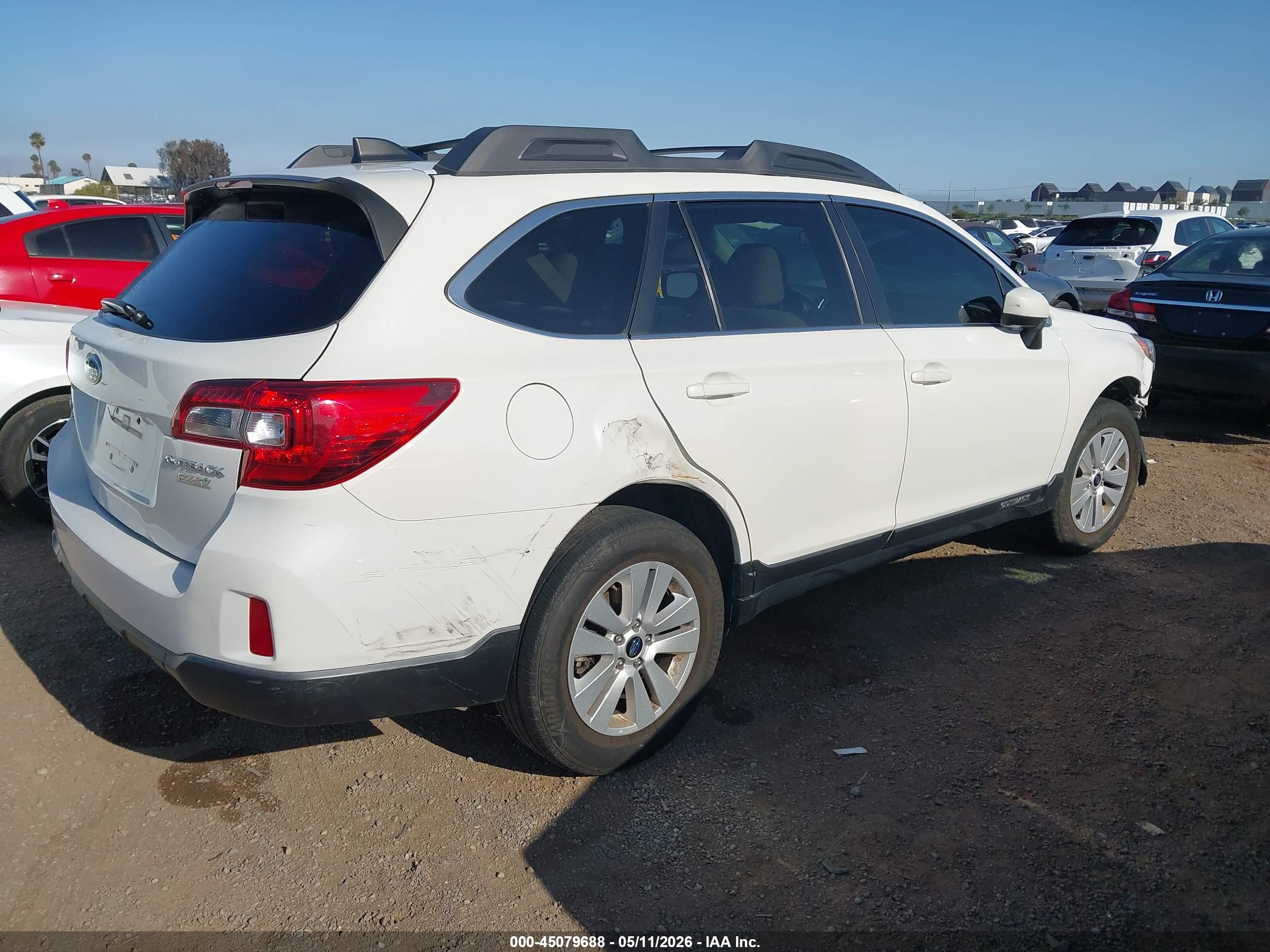 SUBARU OUTBACK image 4