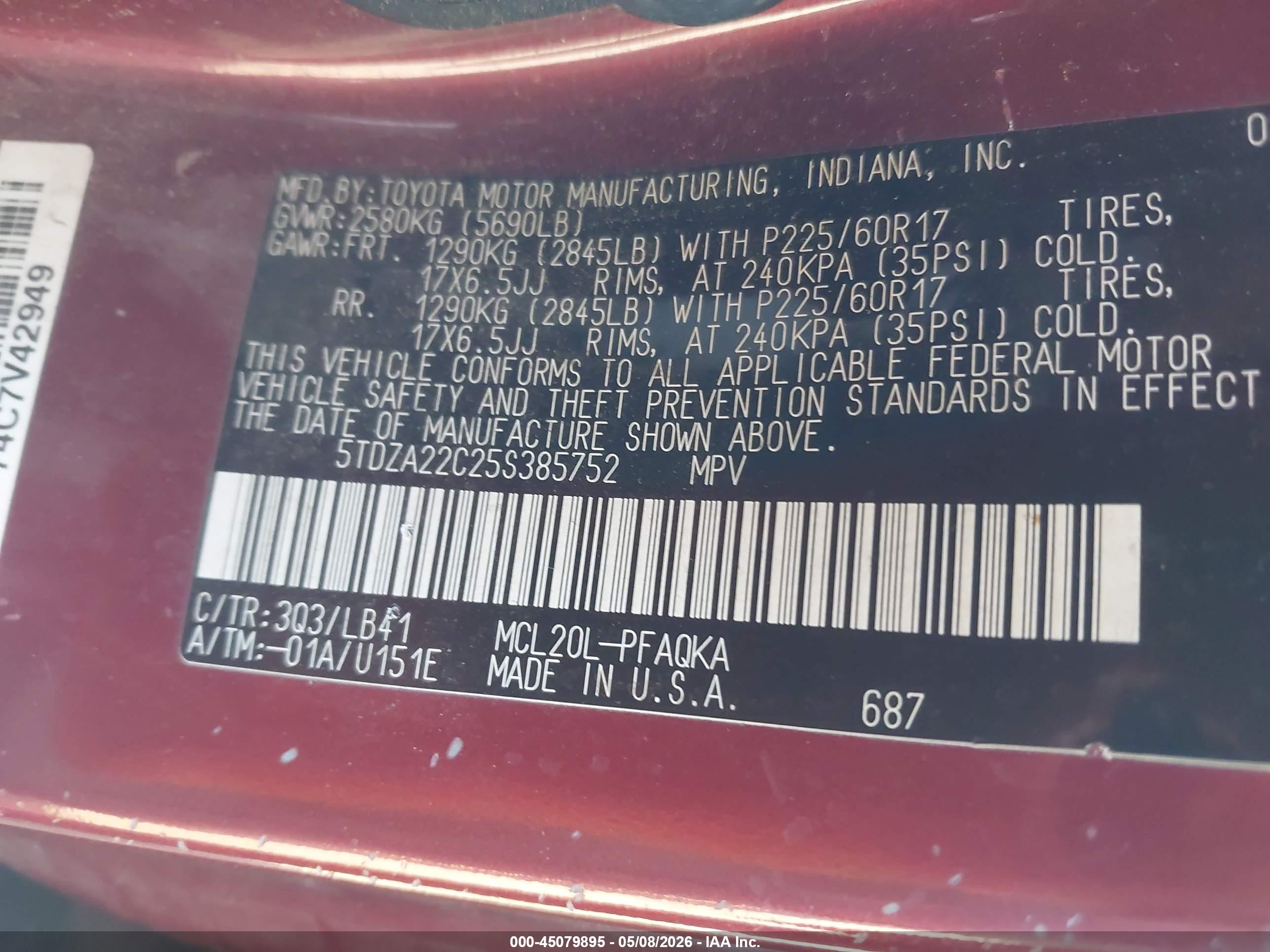 TOYOTA SIENNA image 9