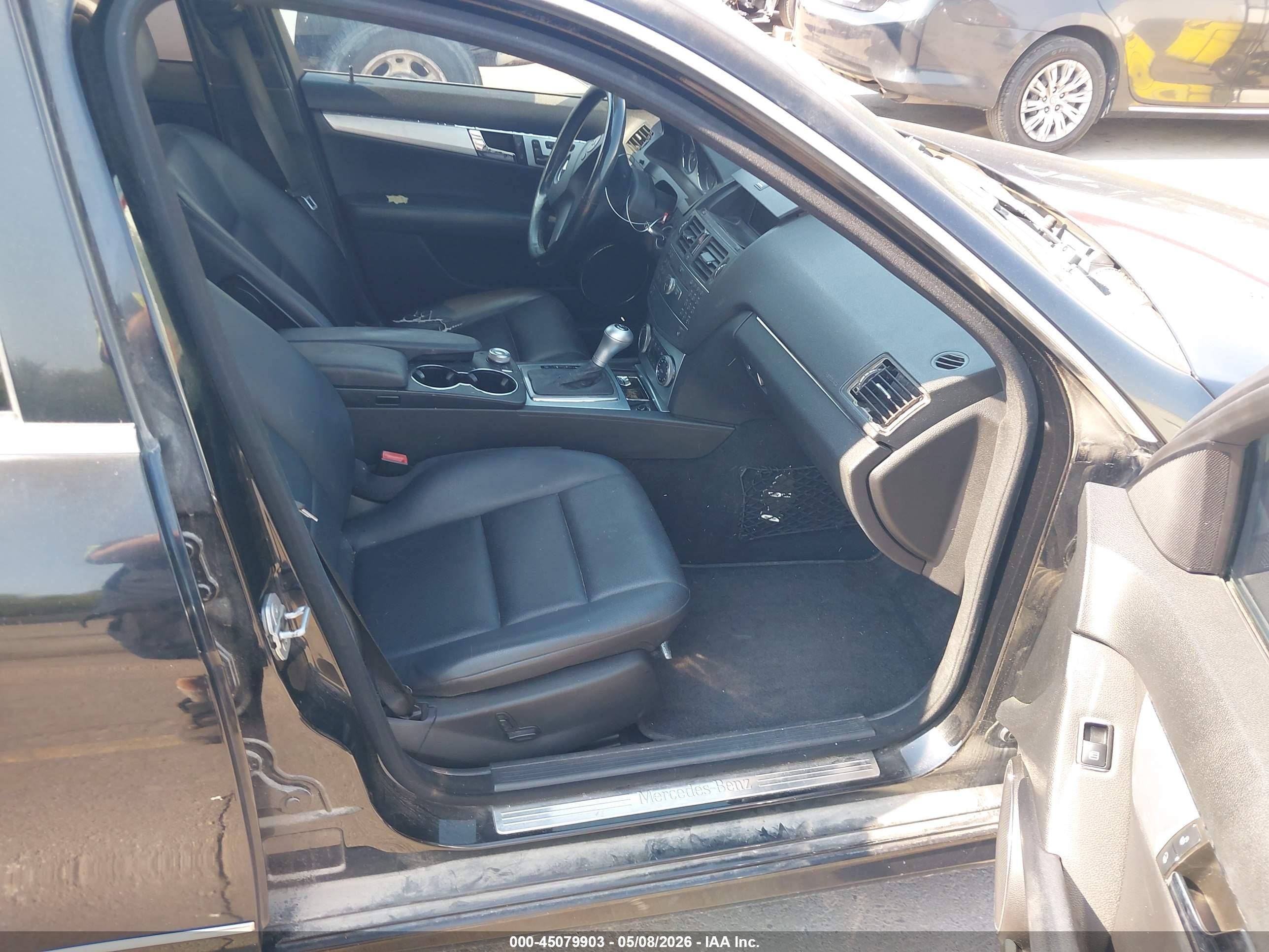 MERCEDES-BENZ C image 5