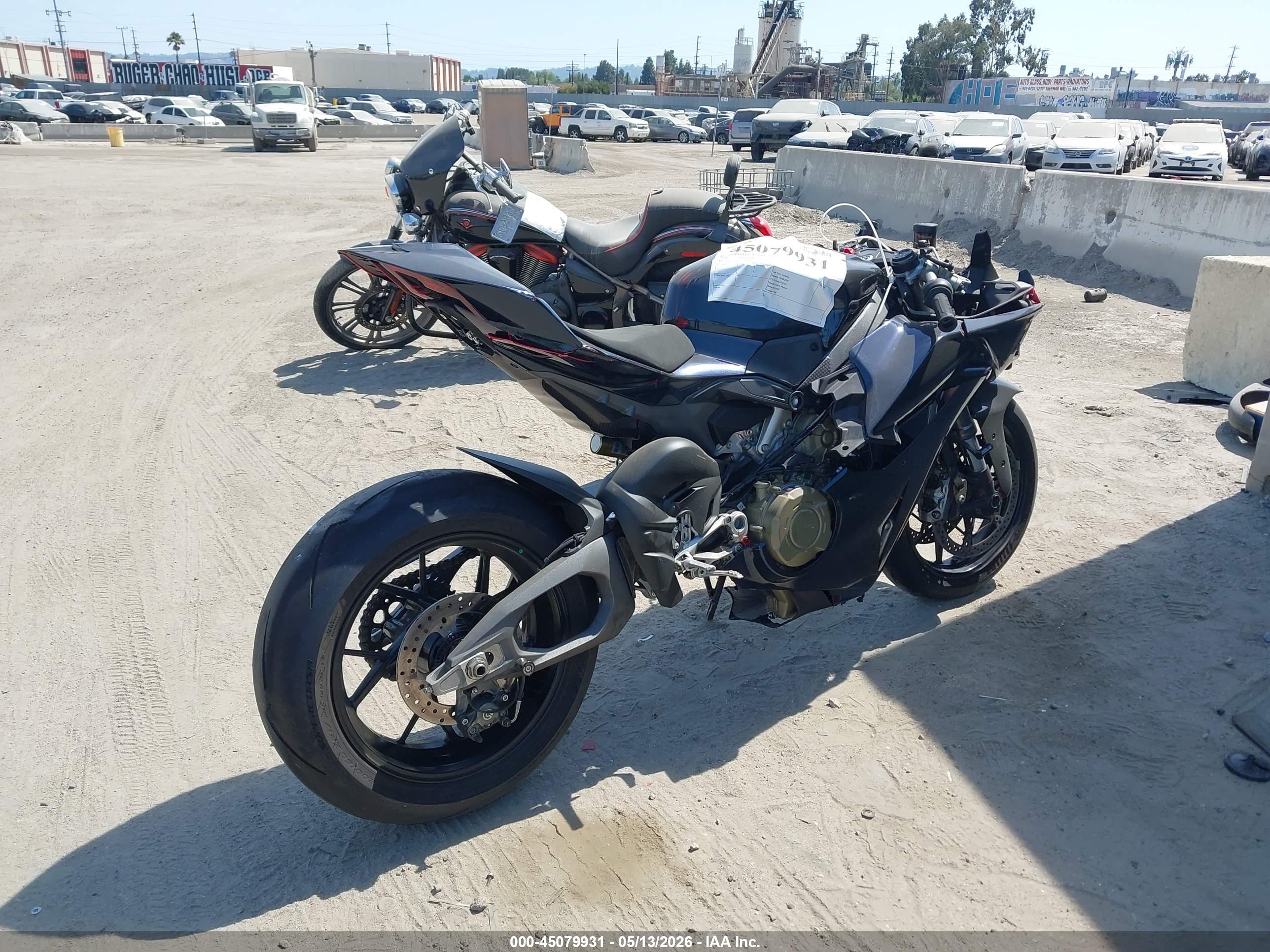 DUCATI PANIGALE image 4