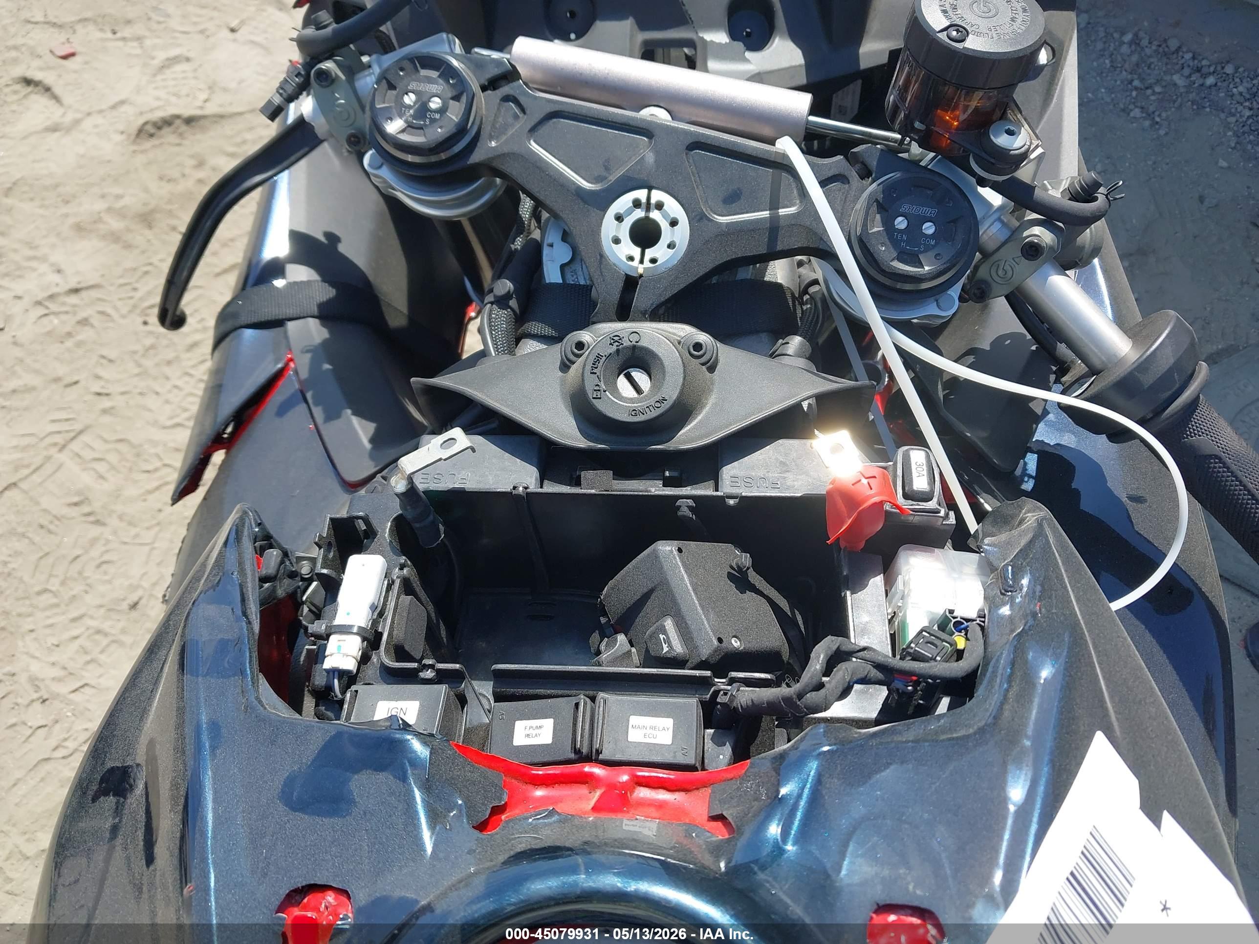 DUCATI PANIGALE image 7