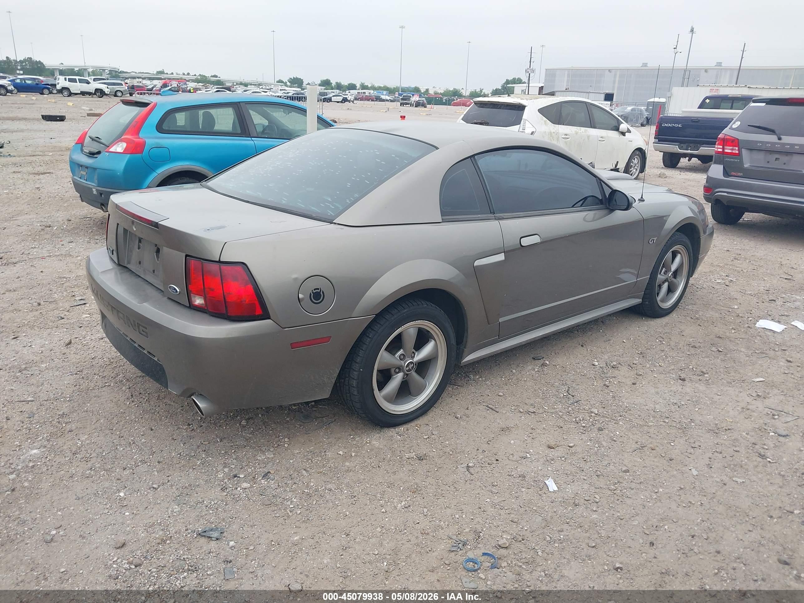 FORD MUSTANG image 4