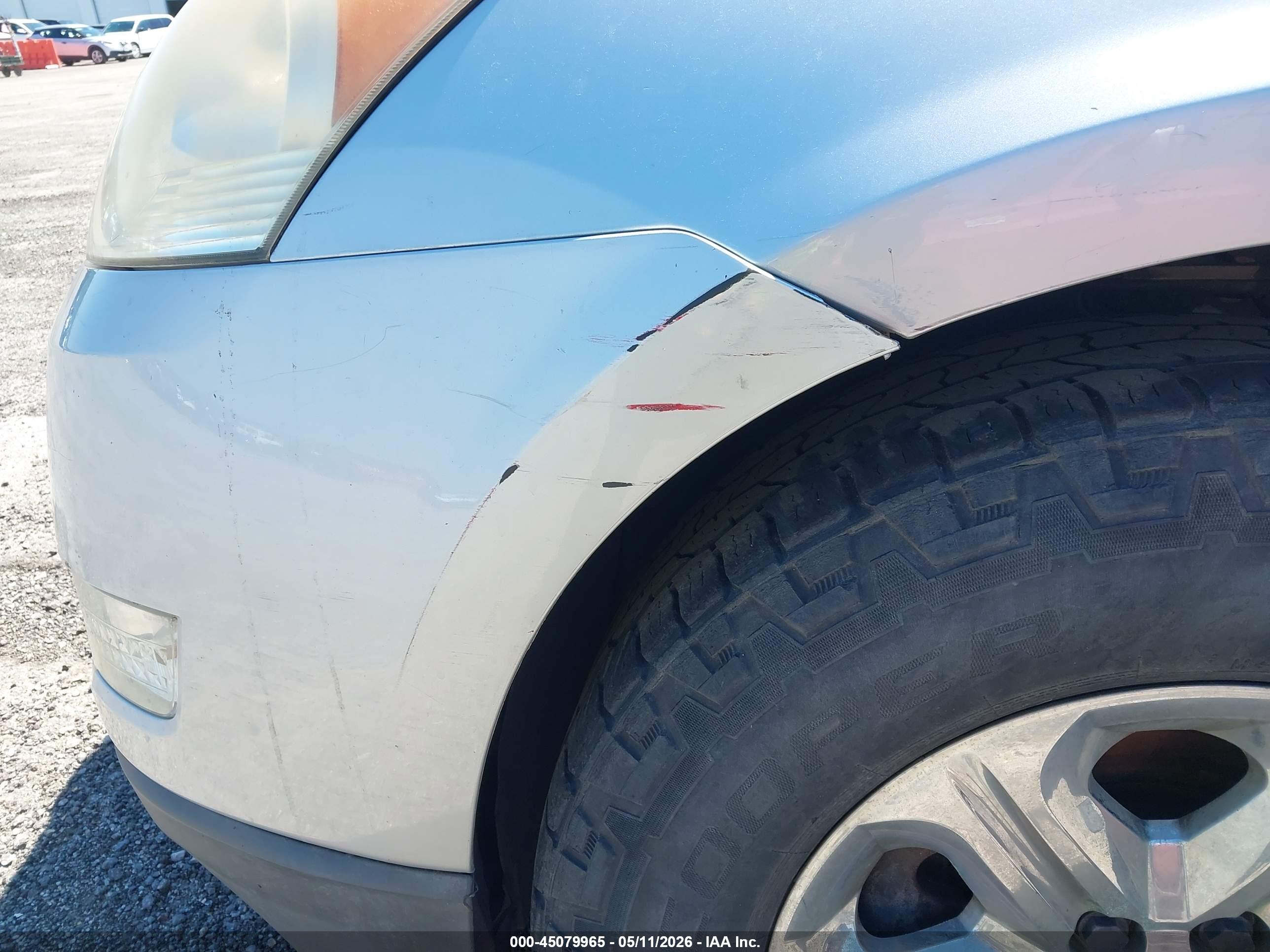 CHEVROLET TRAVERSE image 6
