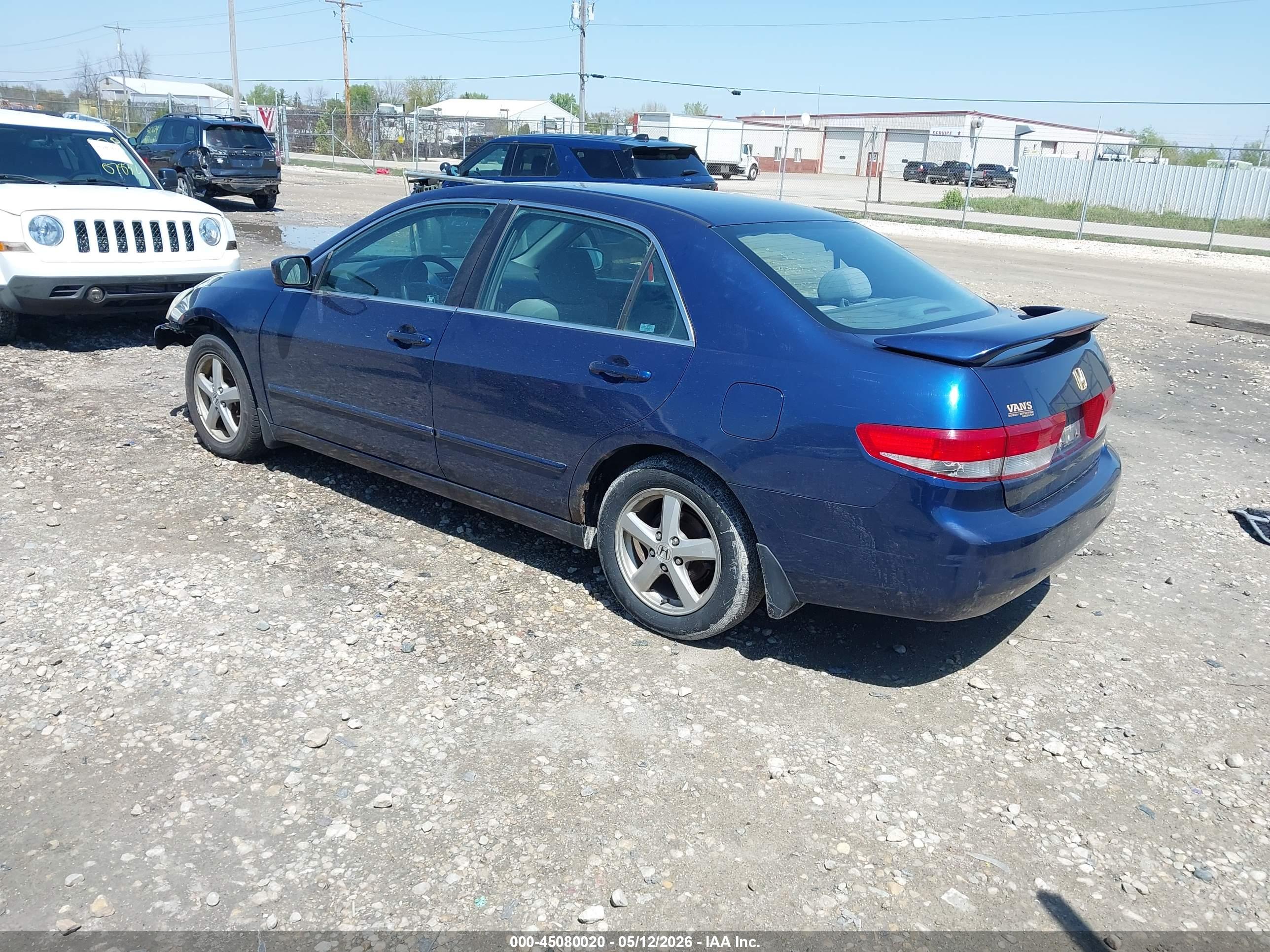 HONDA ACCORD image 3