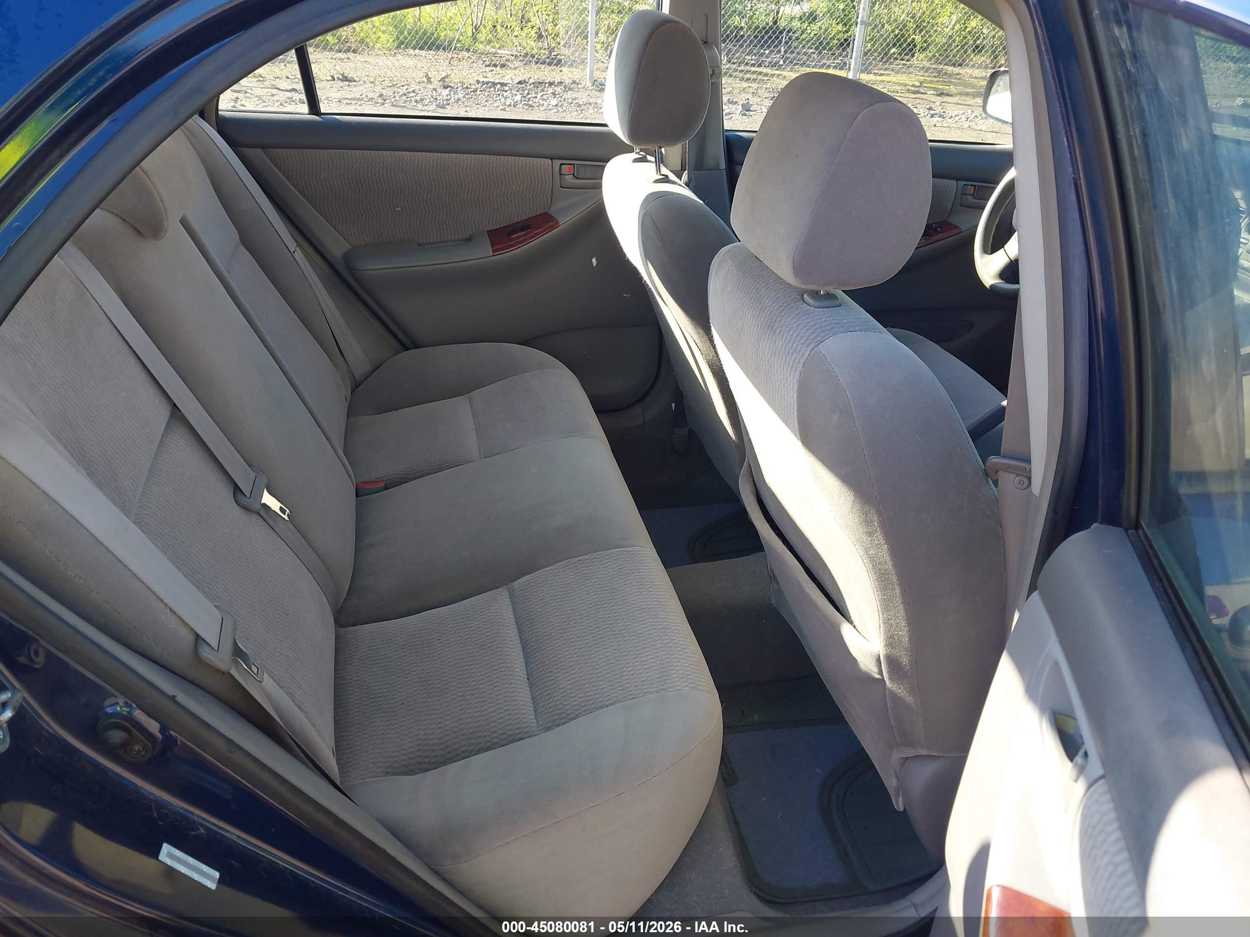 TOYOTA COROLLA image 8