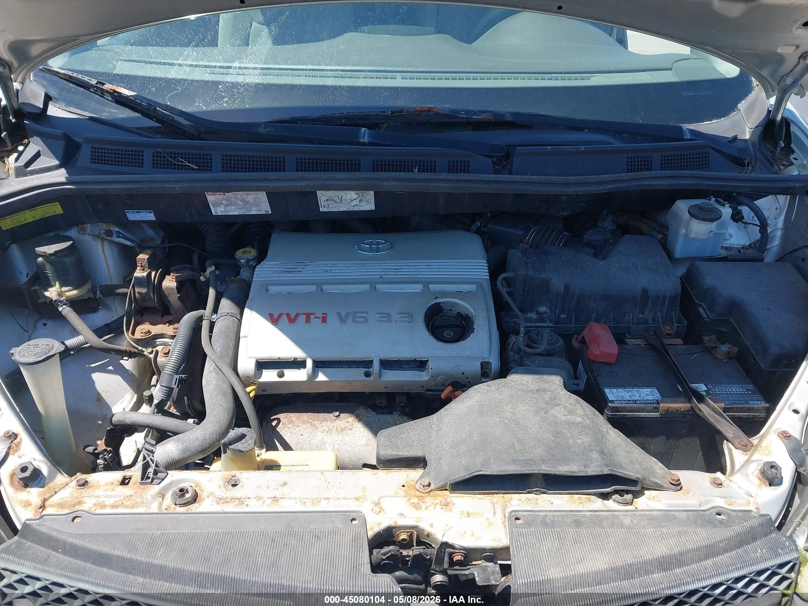 TOYOTA SIENNA image 10