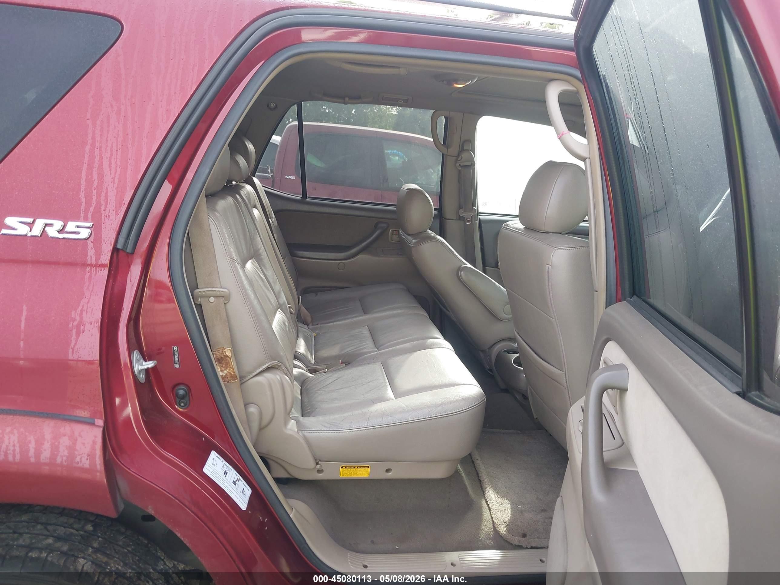 TOYOTA SEQUOIA image 8
