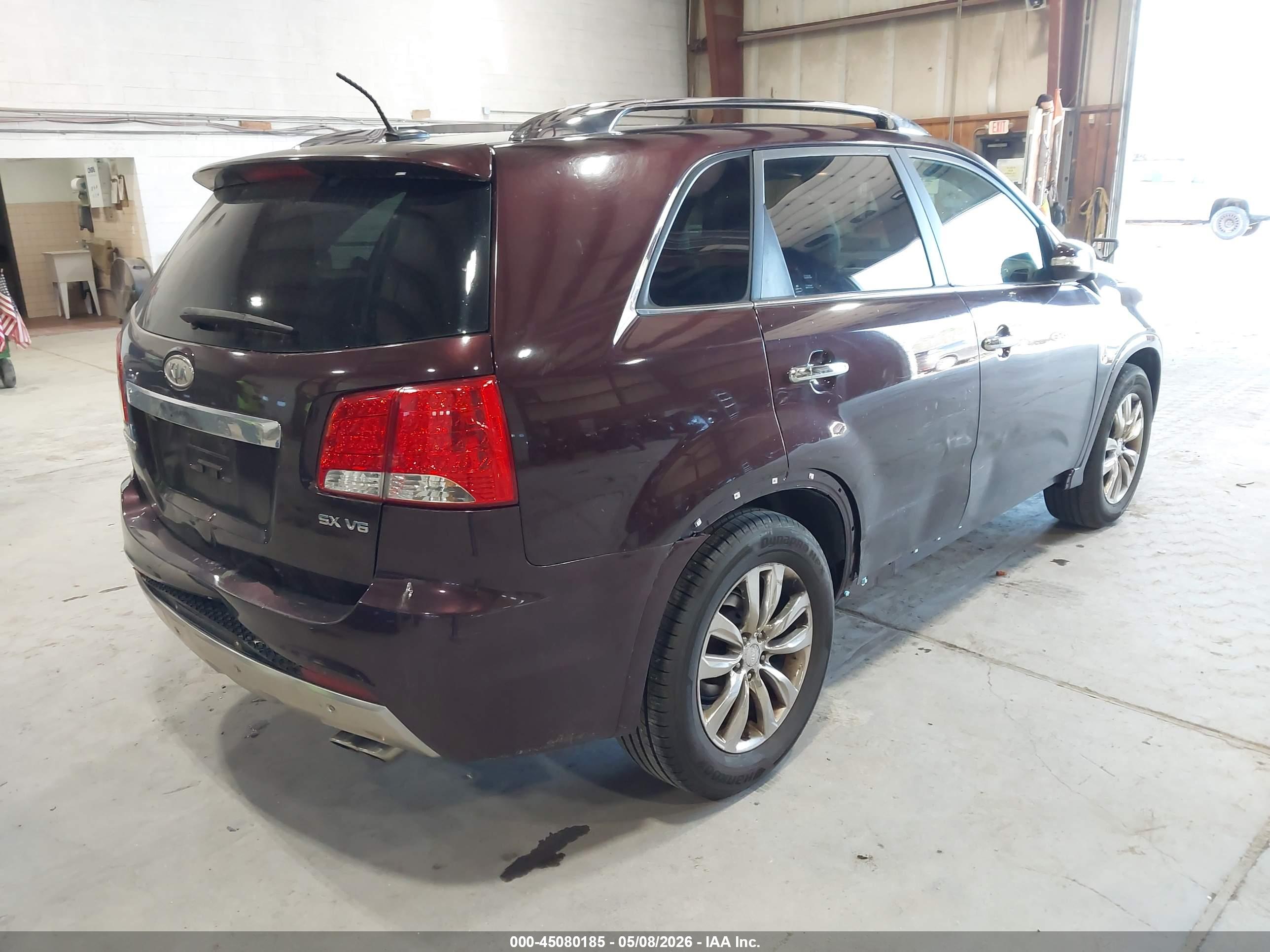 KIA SORENTO image 4