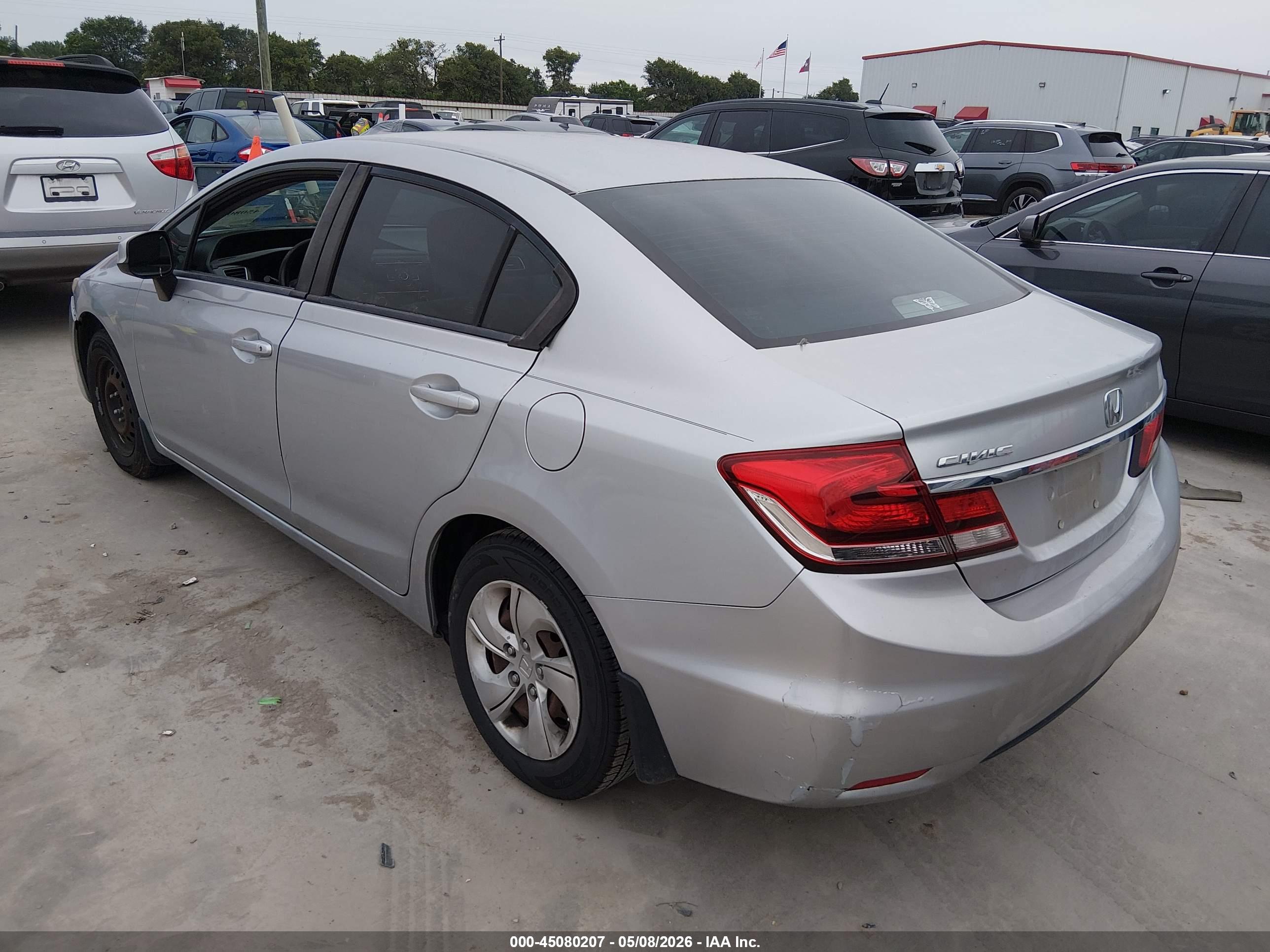 HONDA CIVIC image 3
