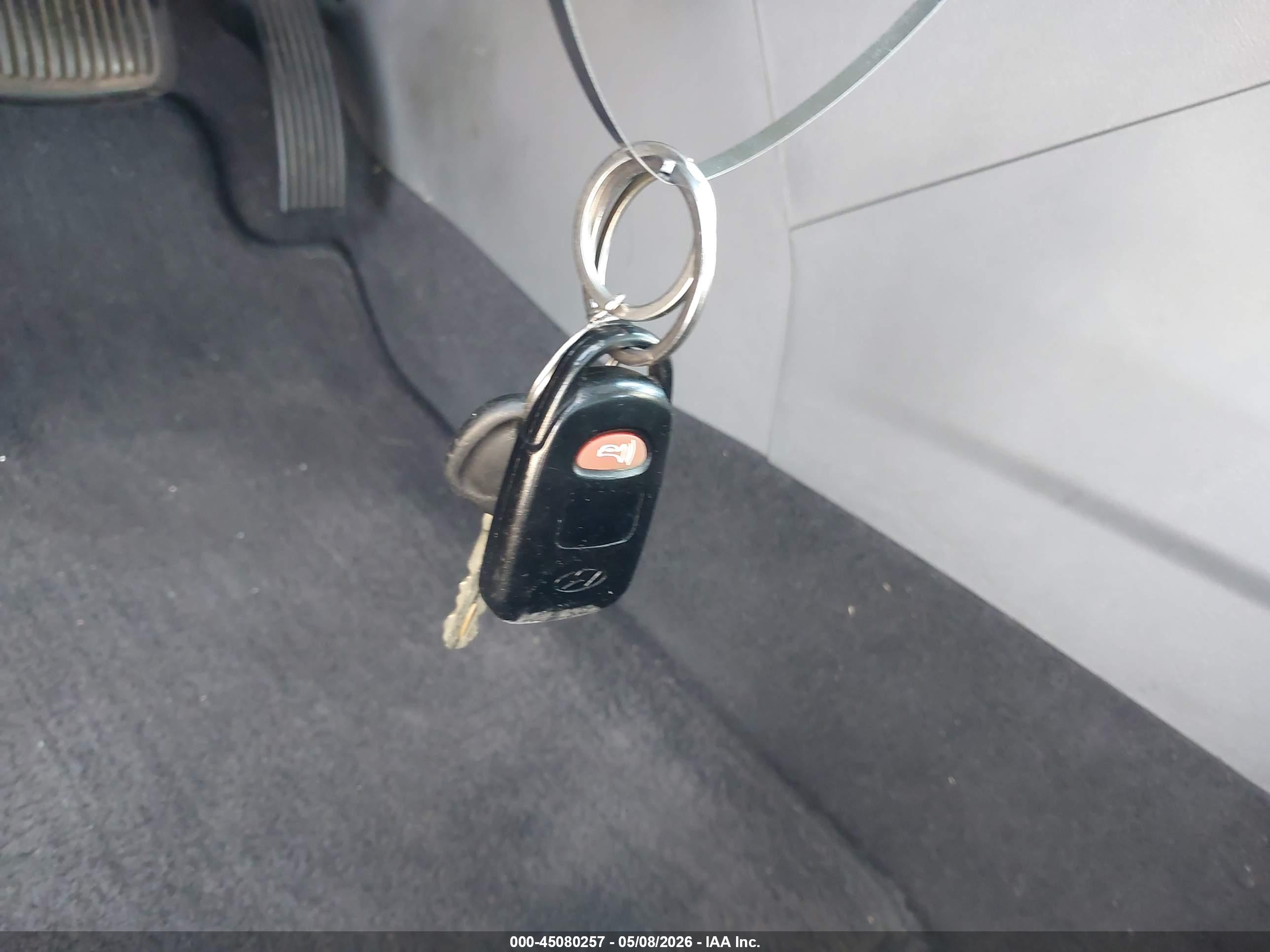 HYUNDAI SONATA image 11