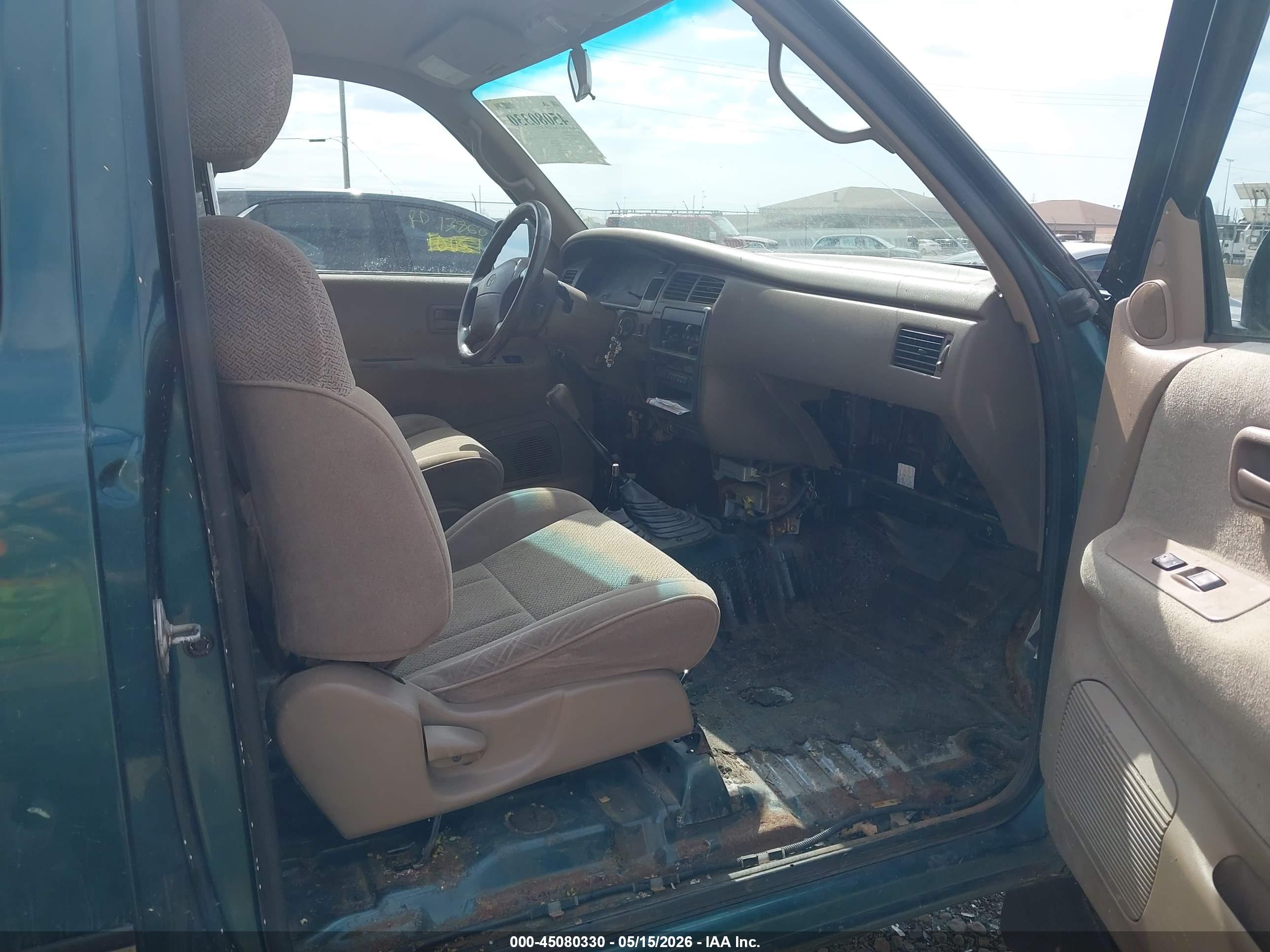 TOYOTA T100 image 5