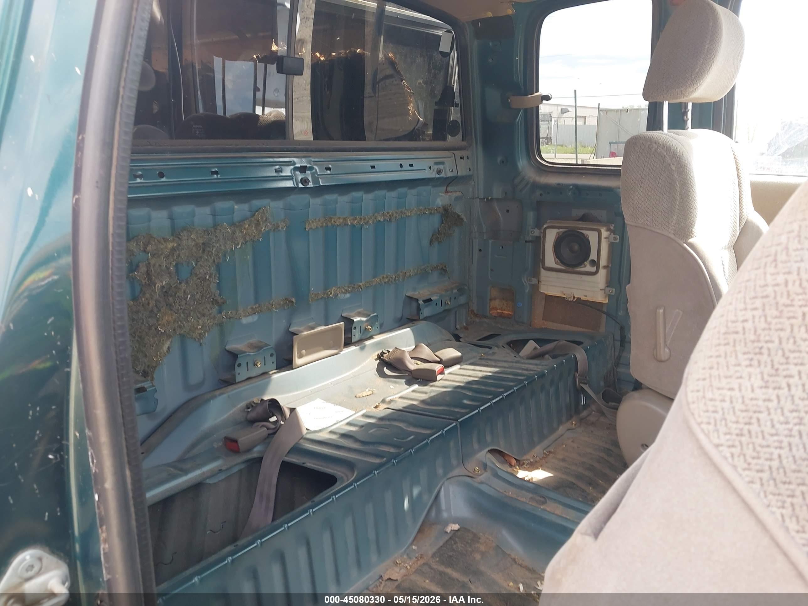 TOYOTA T100 image 8
