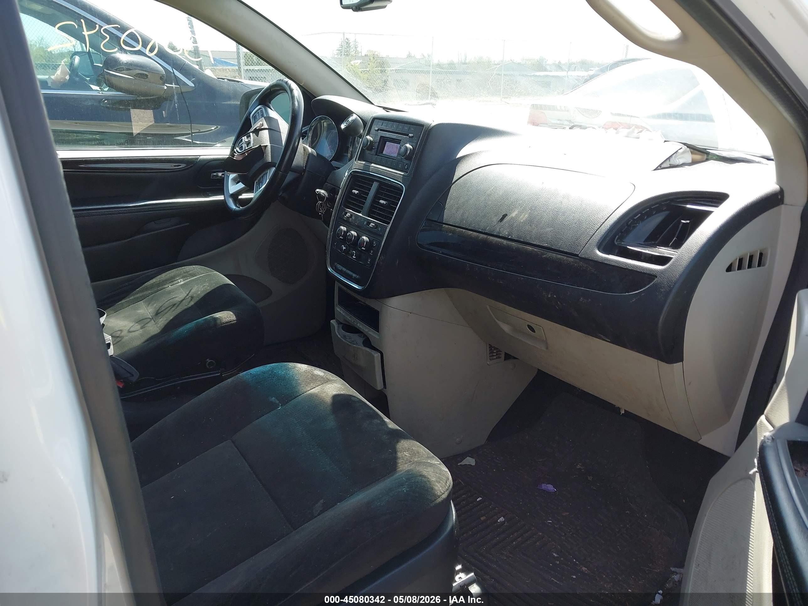 DODGE GRAND image 5