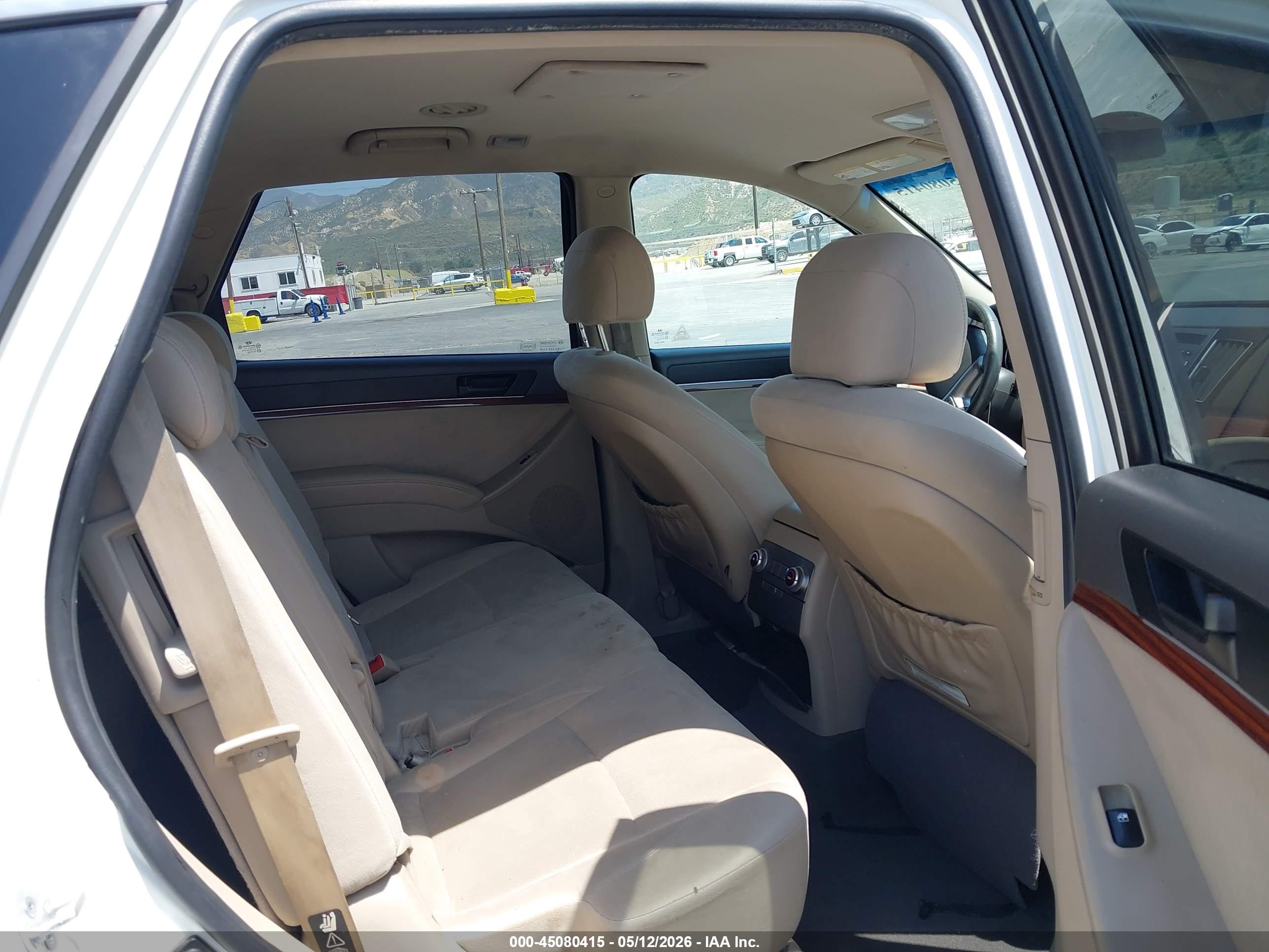 HYUNDAI VERACRUZ image 8