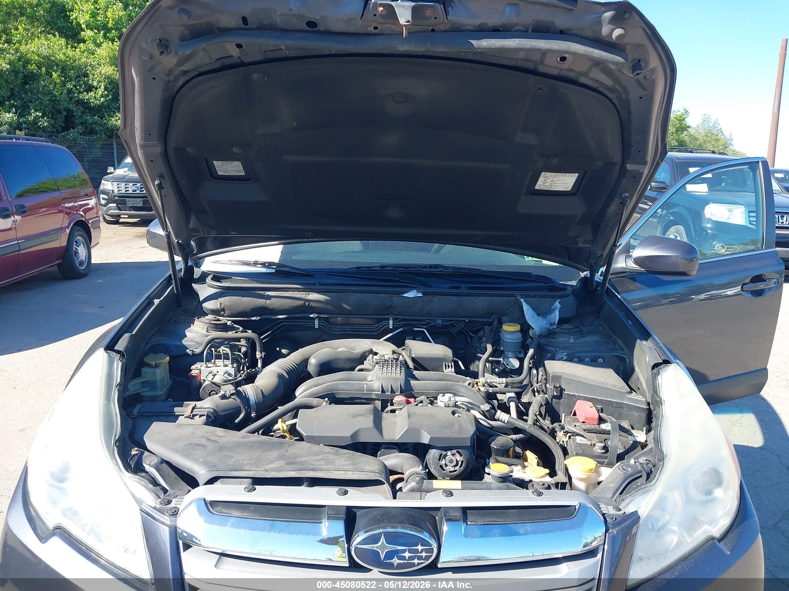 SUBARU OUTBACK image 10