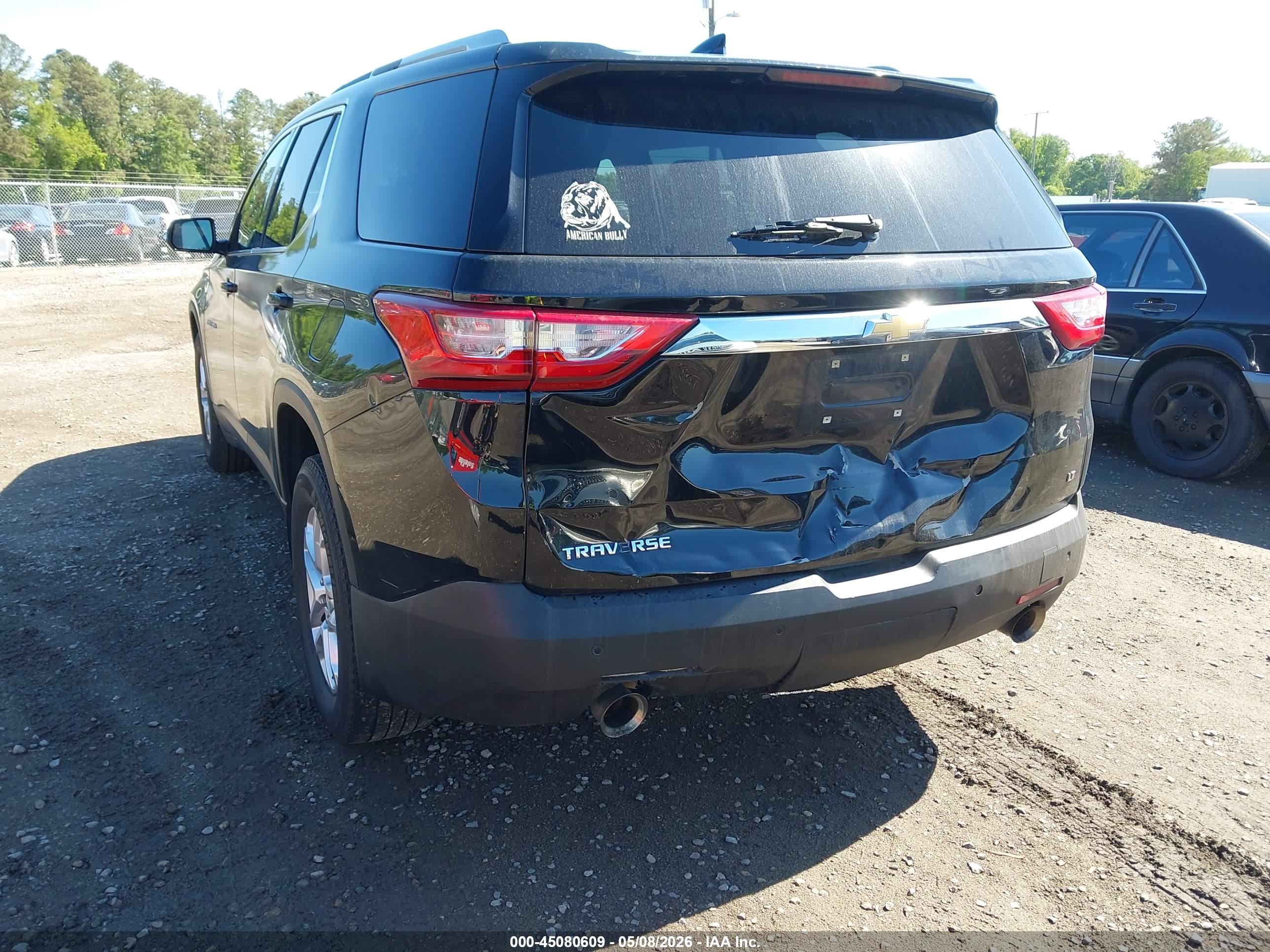 CHEVROLET TRAVERSE image 6