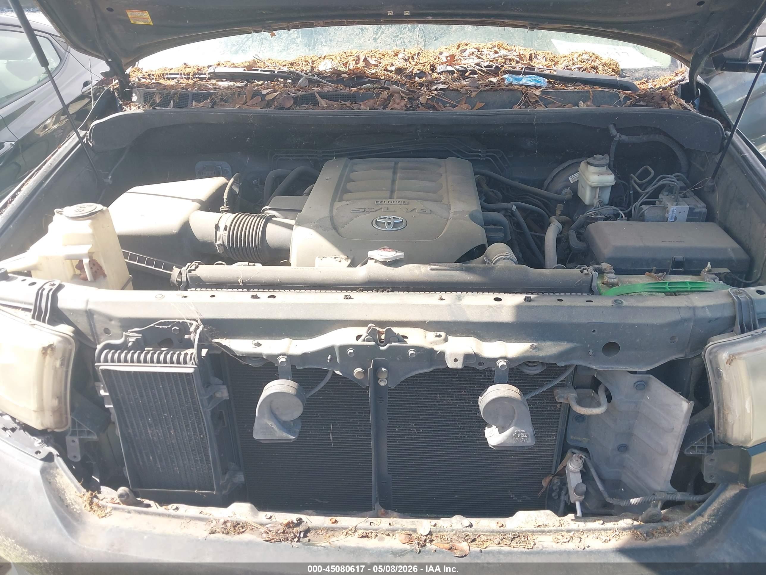 TOYOTA TUNDRA image 10