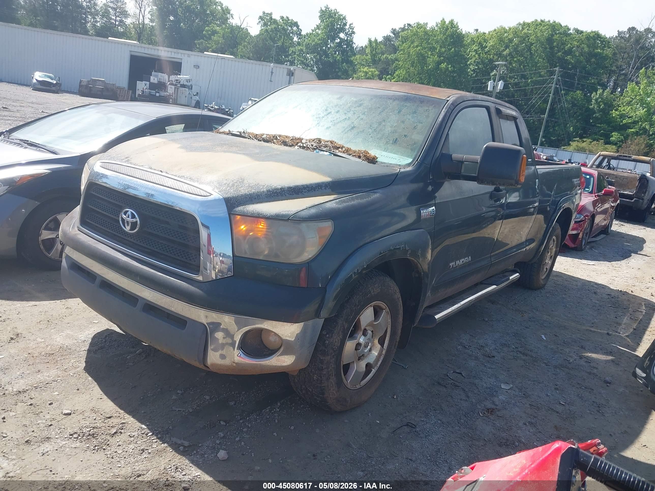 TOYOTA TUNDRA image 2
