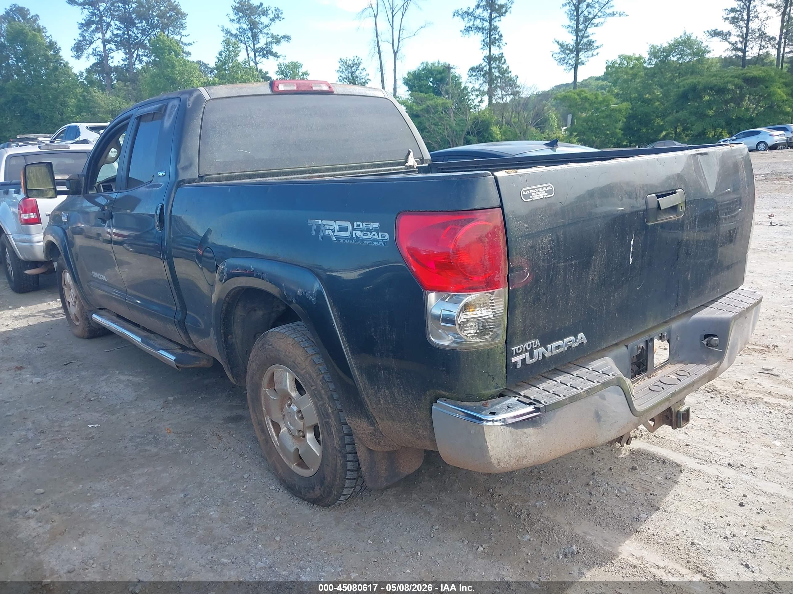 TOYOTA TUNDRA image 3