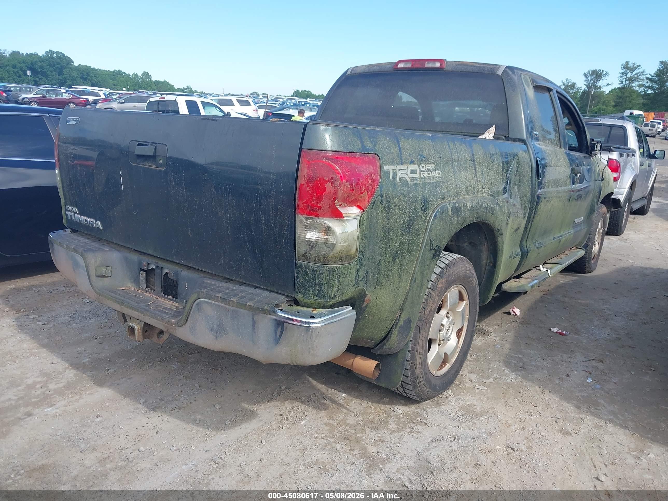 TOYOTA TUNDRA image 4