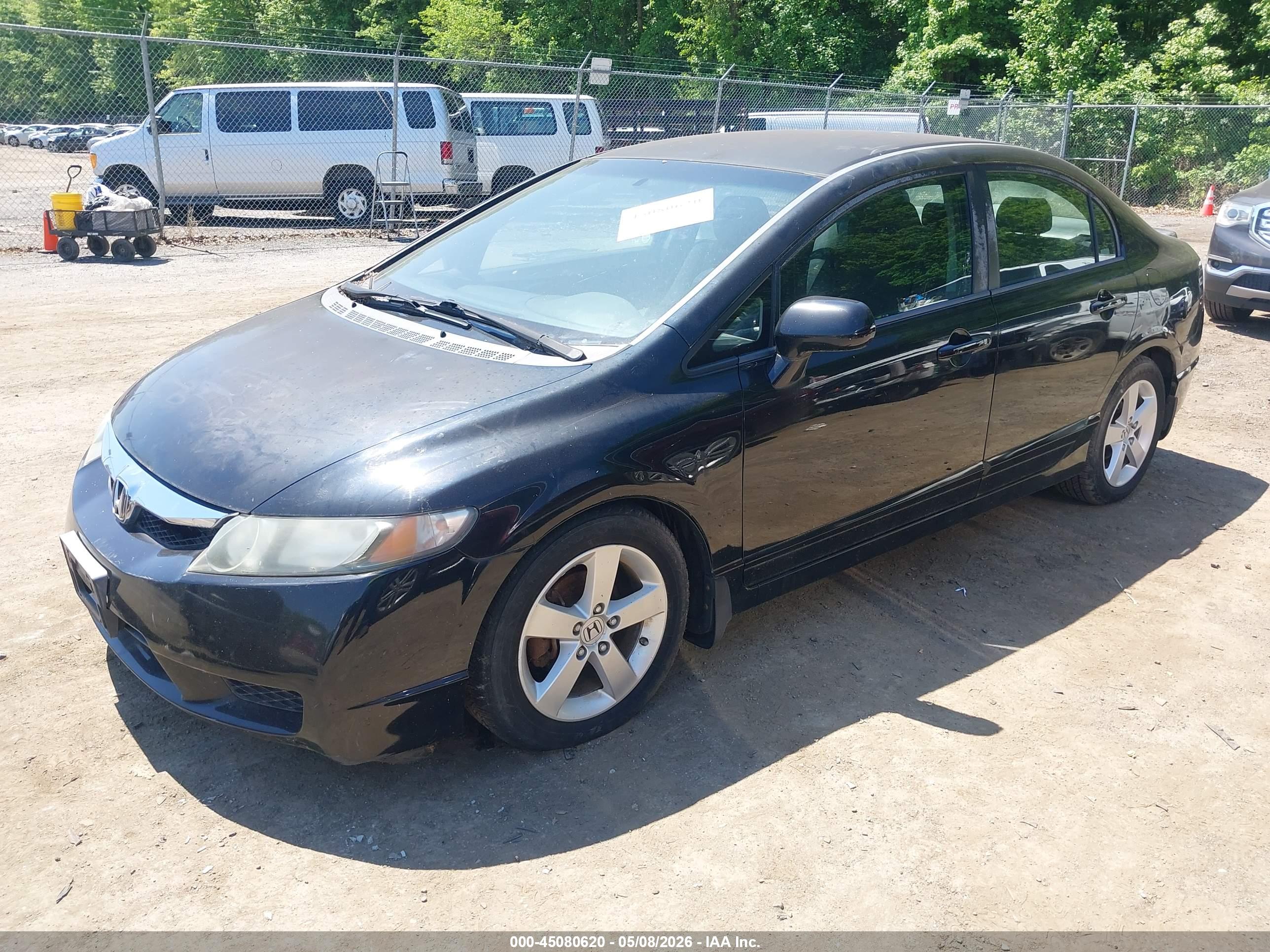 HONDA CIVIC image 2