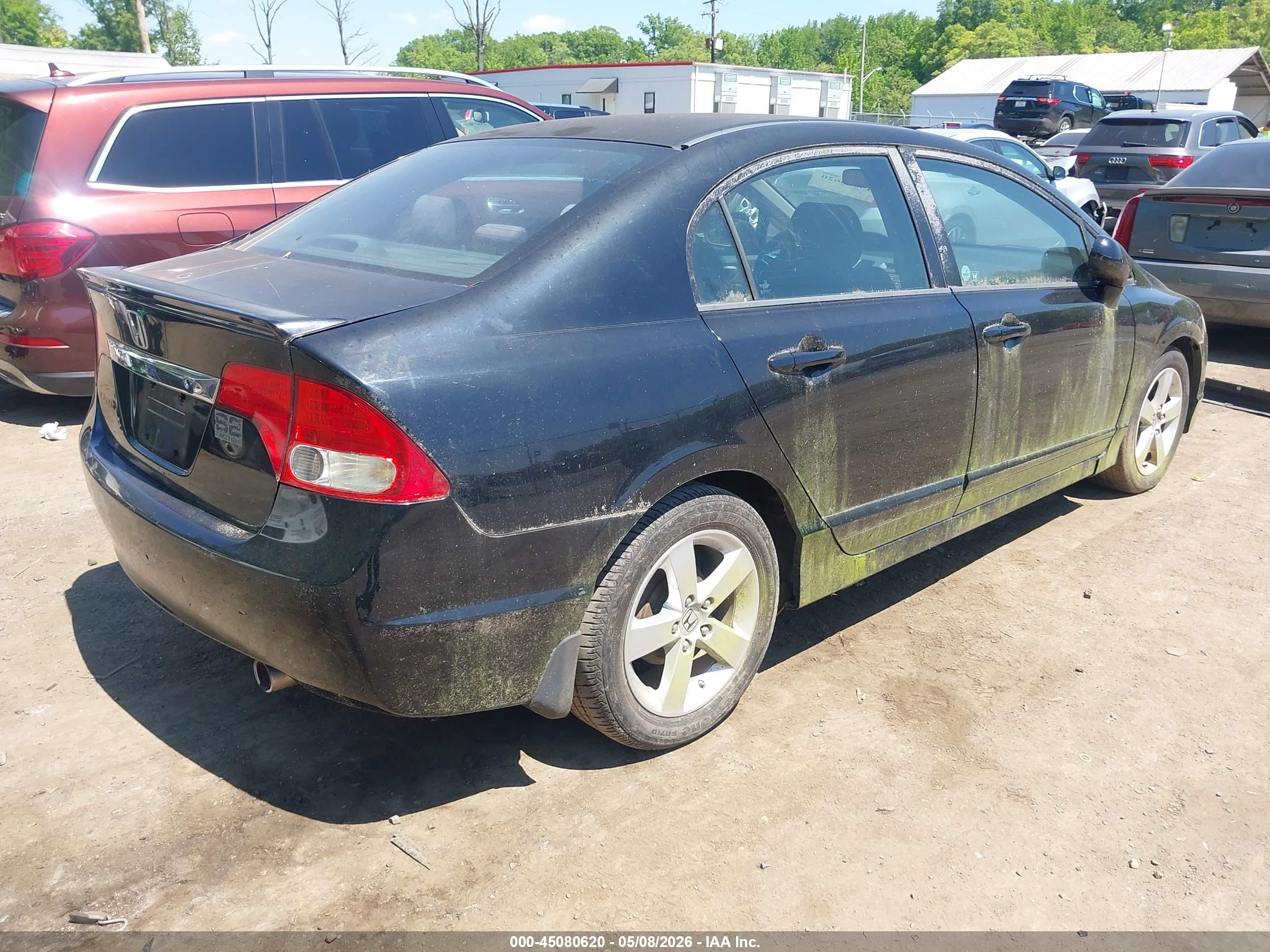 HONDA CIVIC image 4