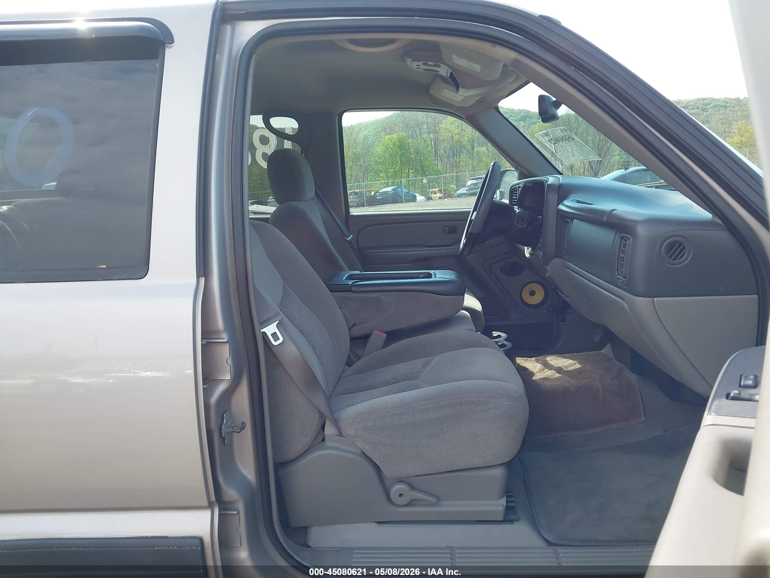 CHEVROLET AVALANCHE image 5