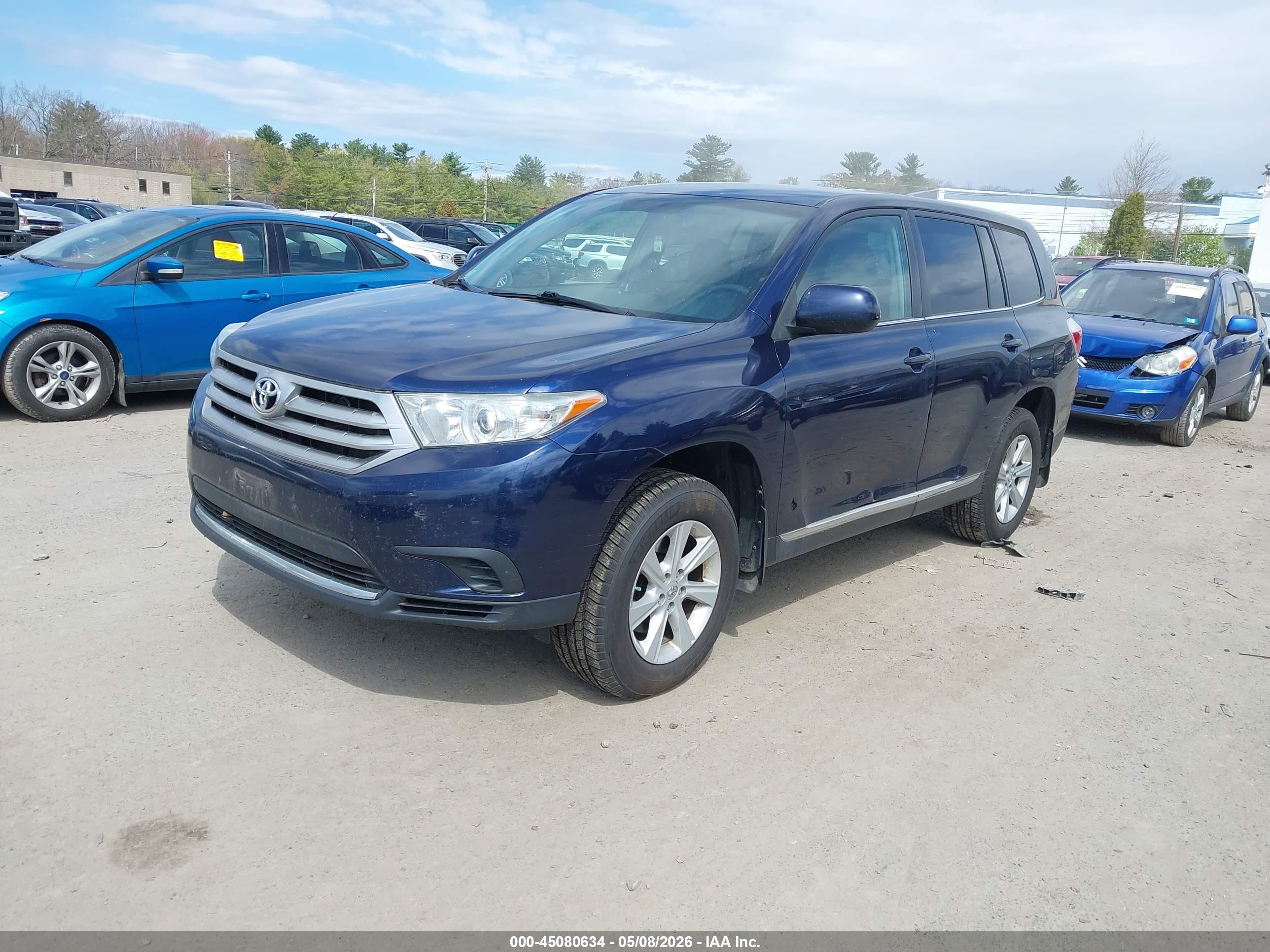 TOYOTA HIGHLANDER image 2