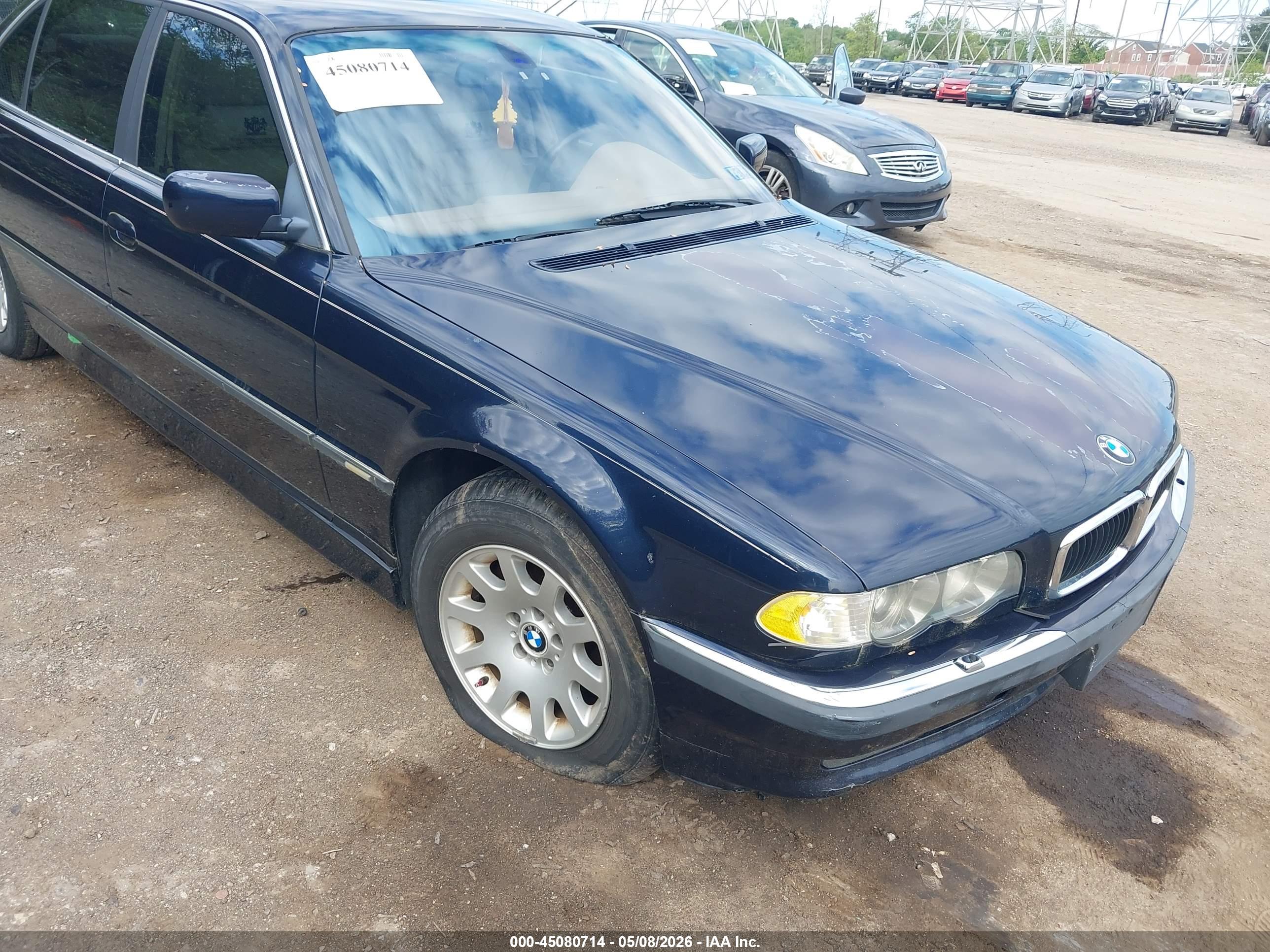 BMW 740IL image 6