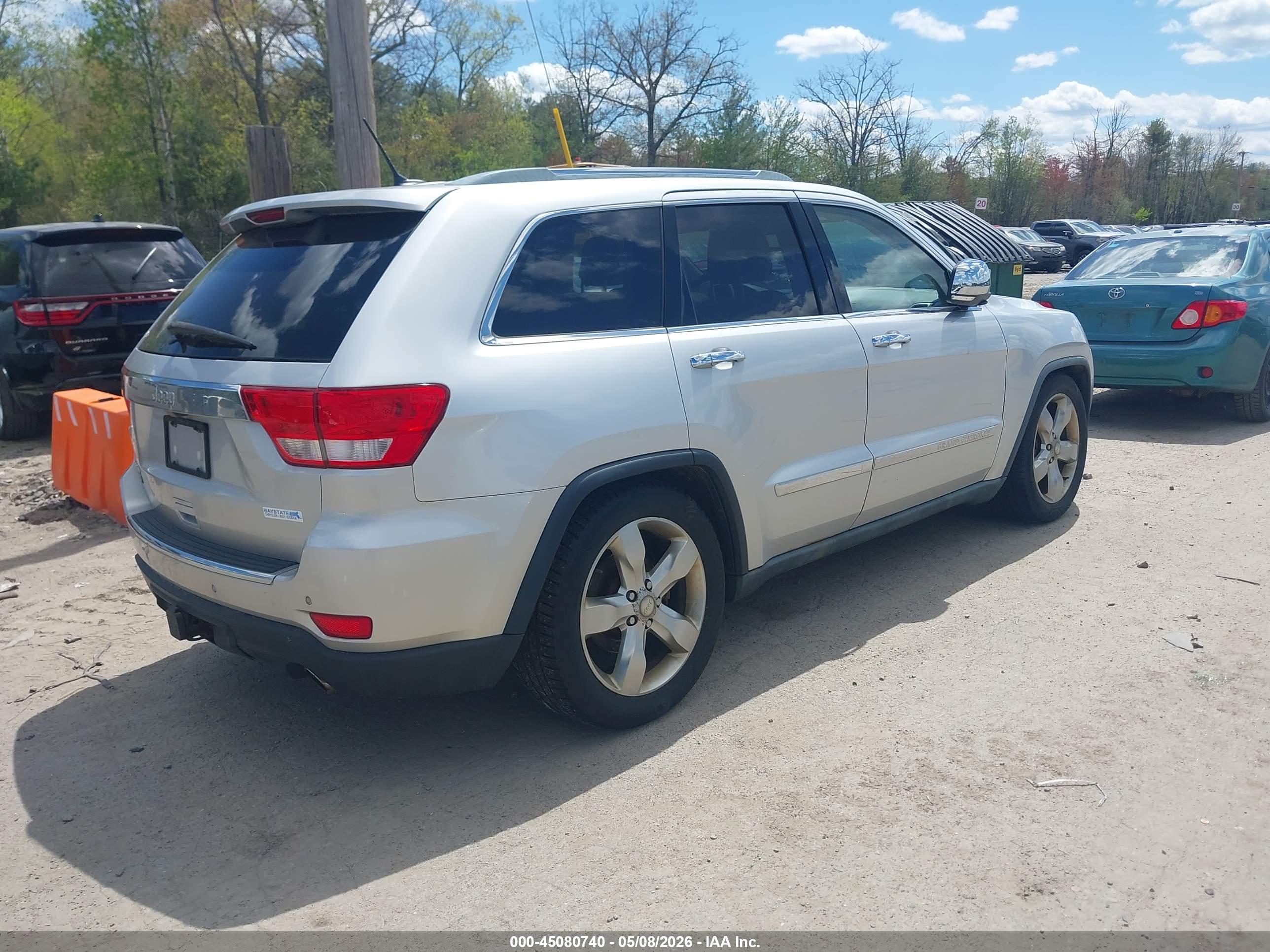 JEEP GRAND image 4