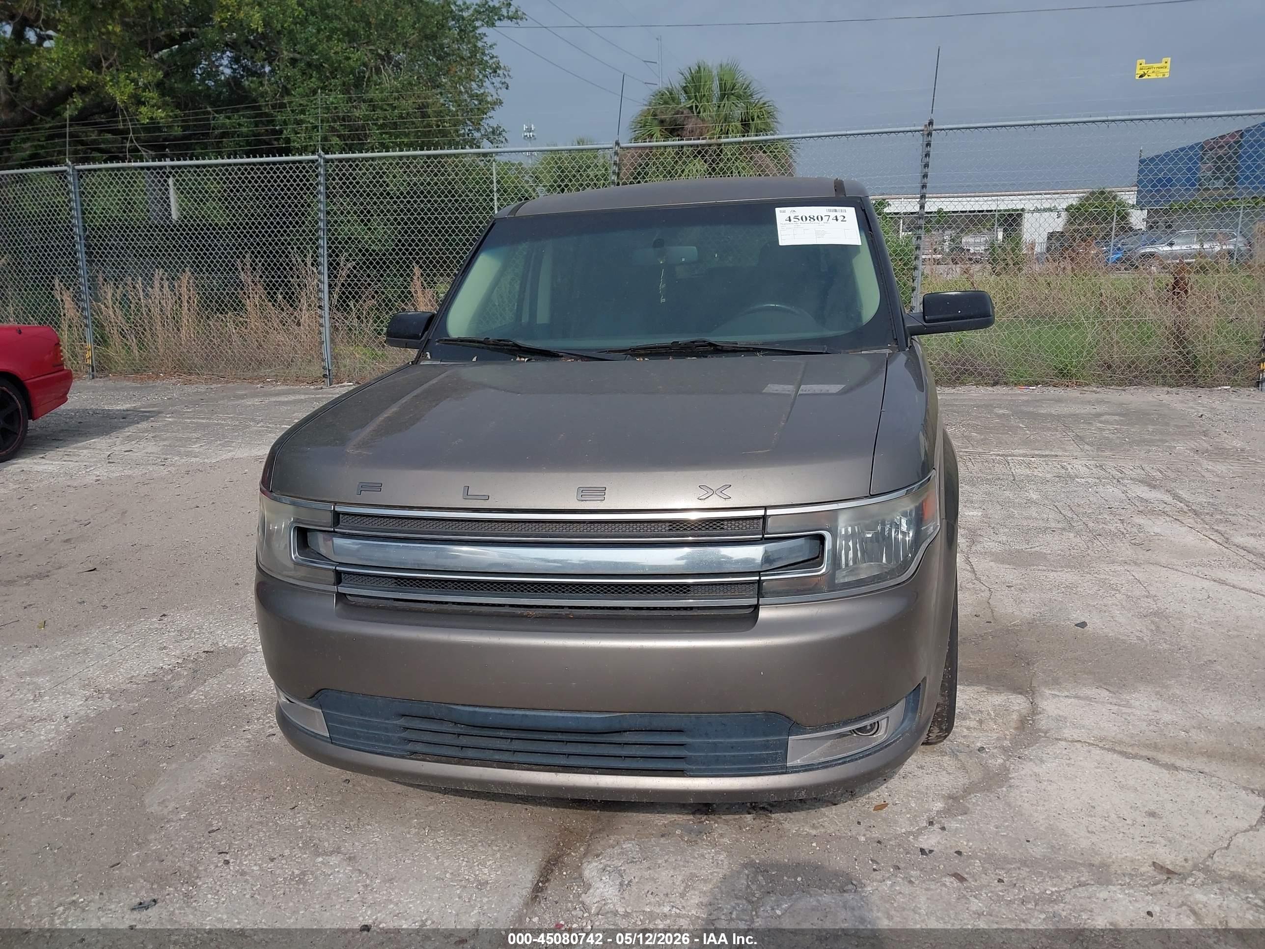FORD FLEX image 6