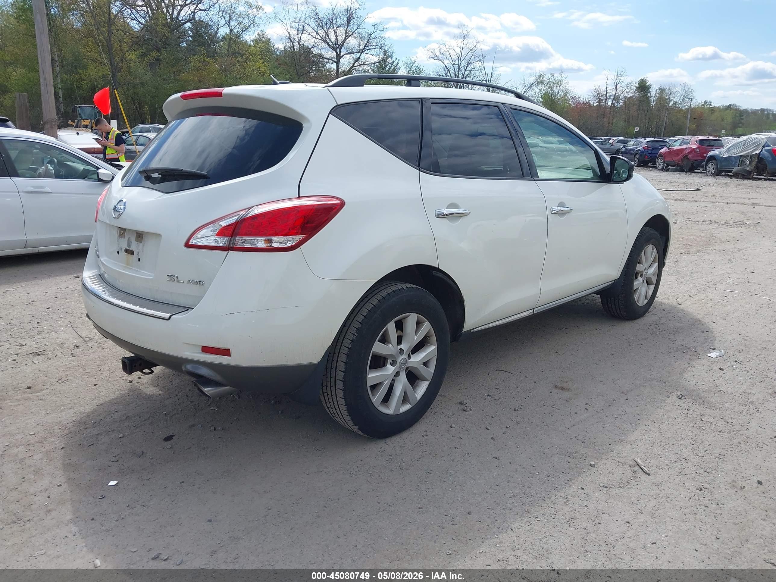 NISSAN MURANO image 4