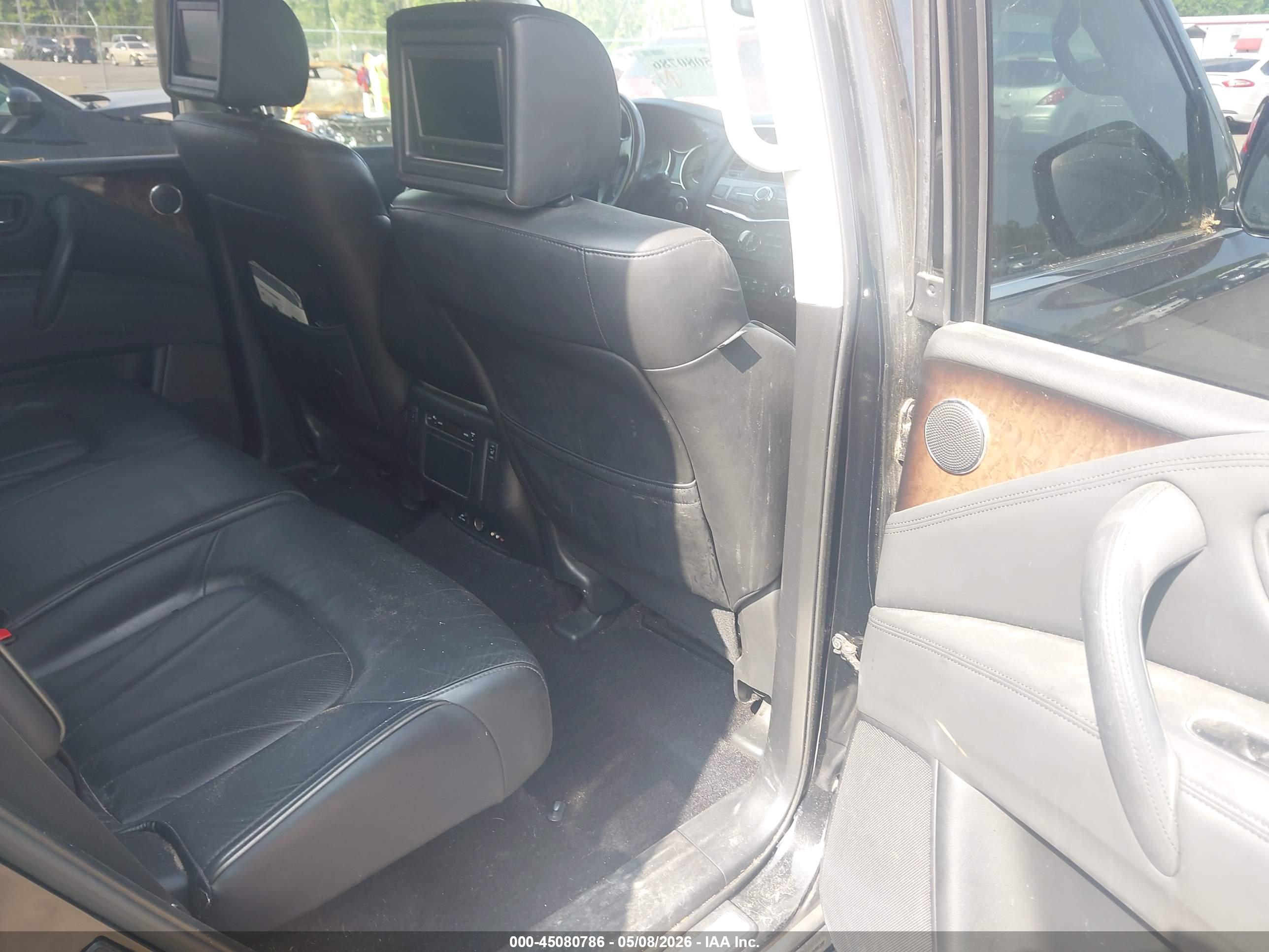 INFINITI QX56 image 8
