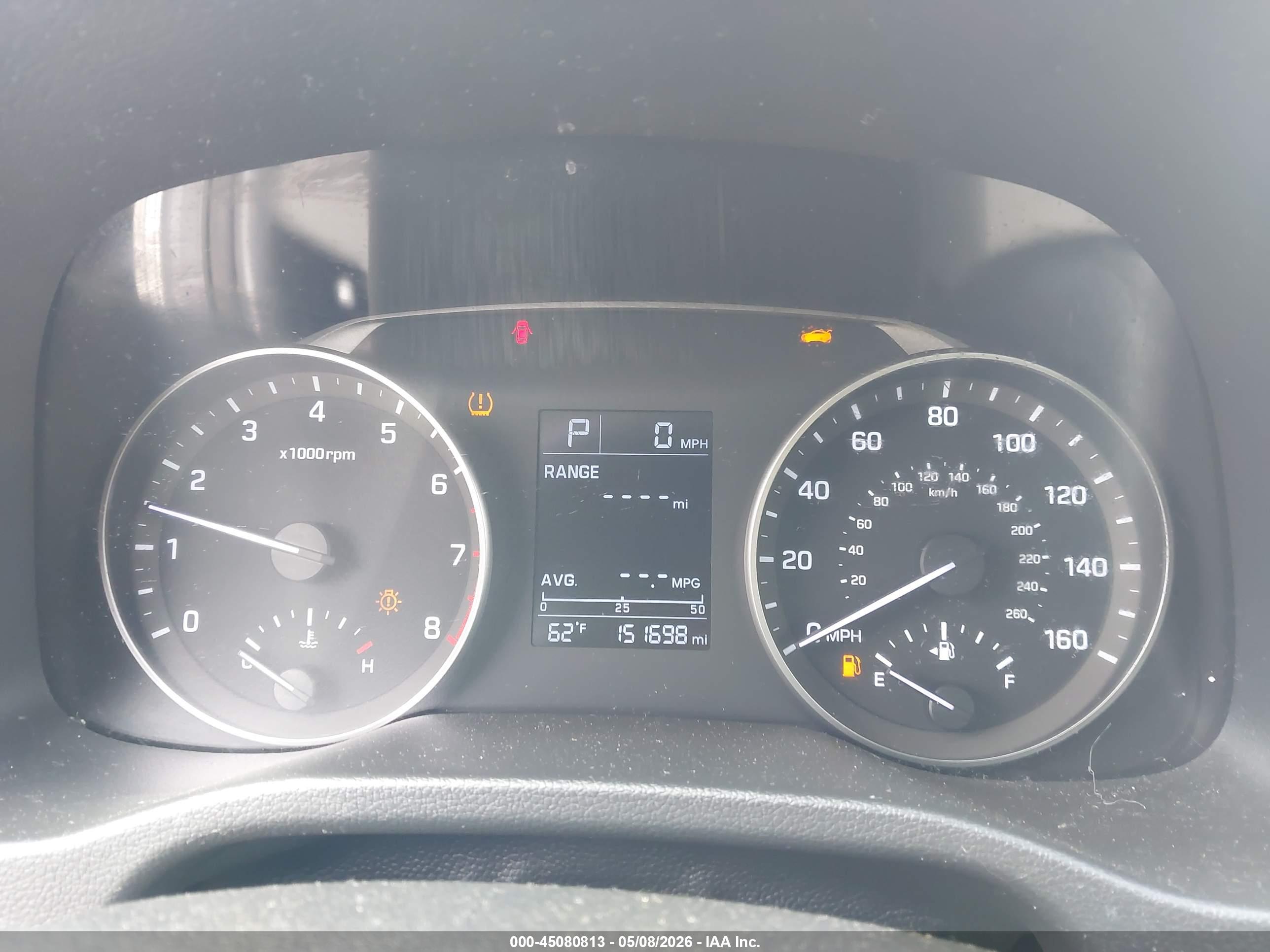 HYUNDAI ELANTRA image 7