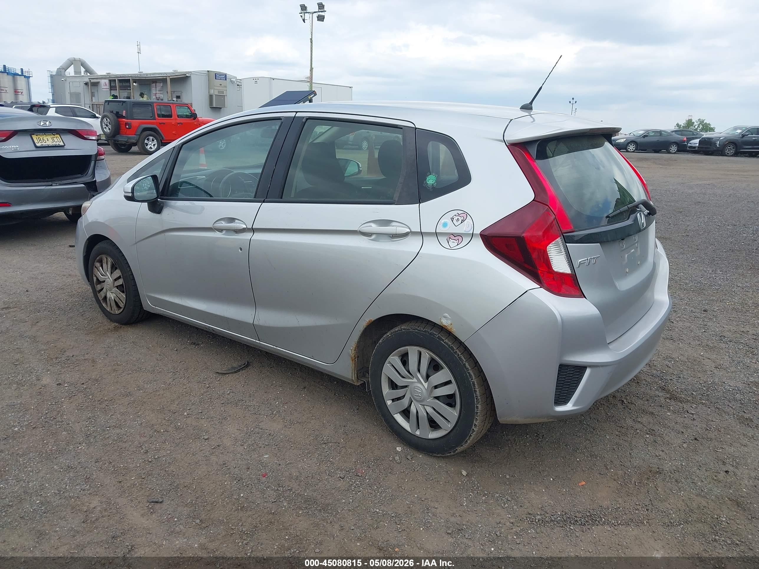 HONDA FIT image 3