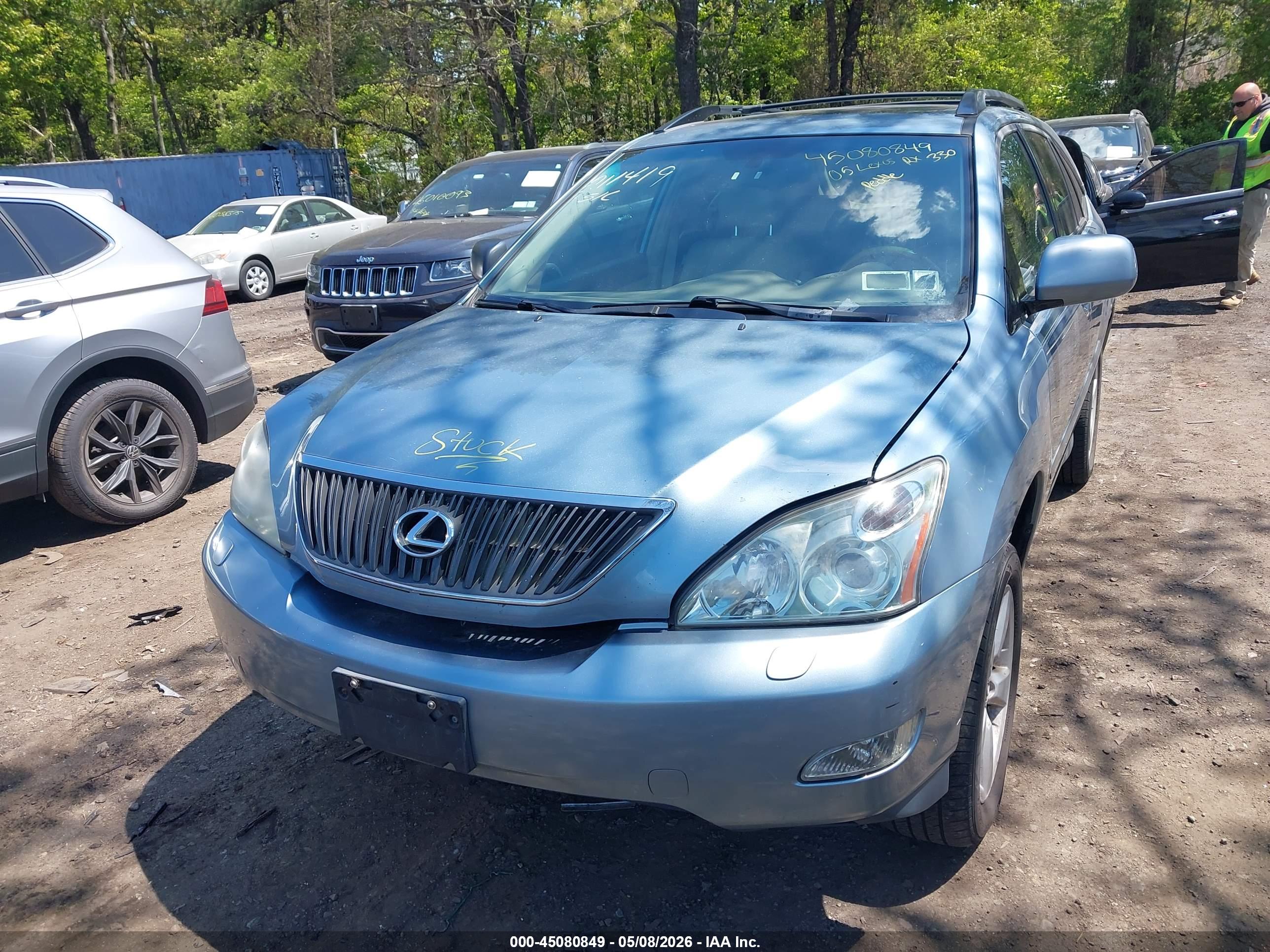 LEXUS RX image 6