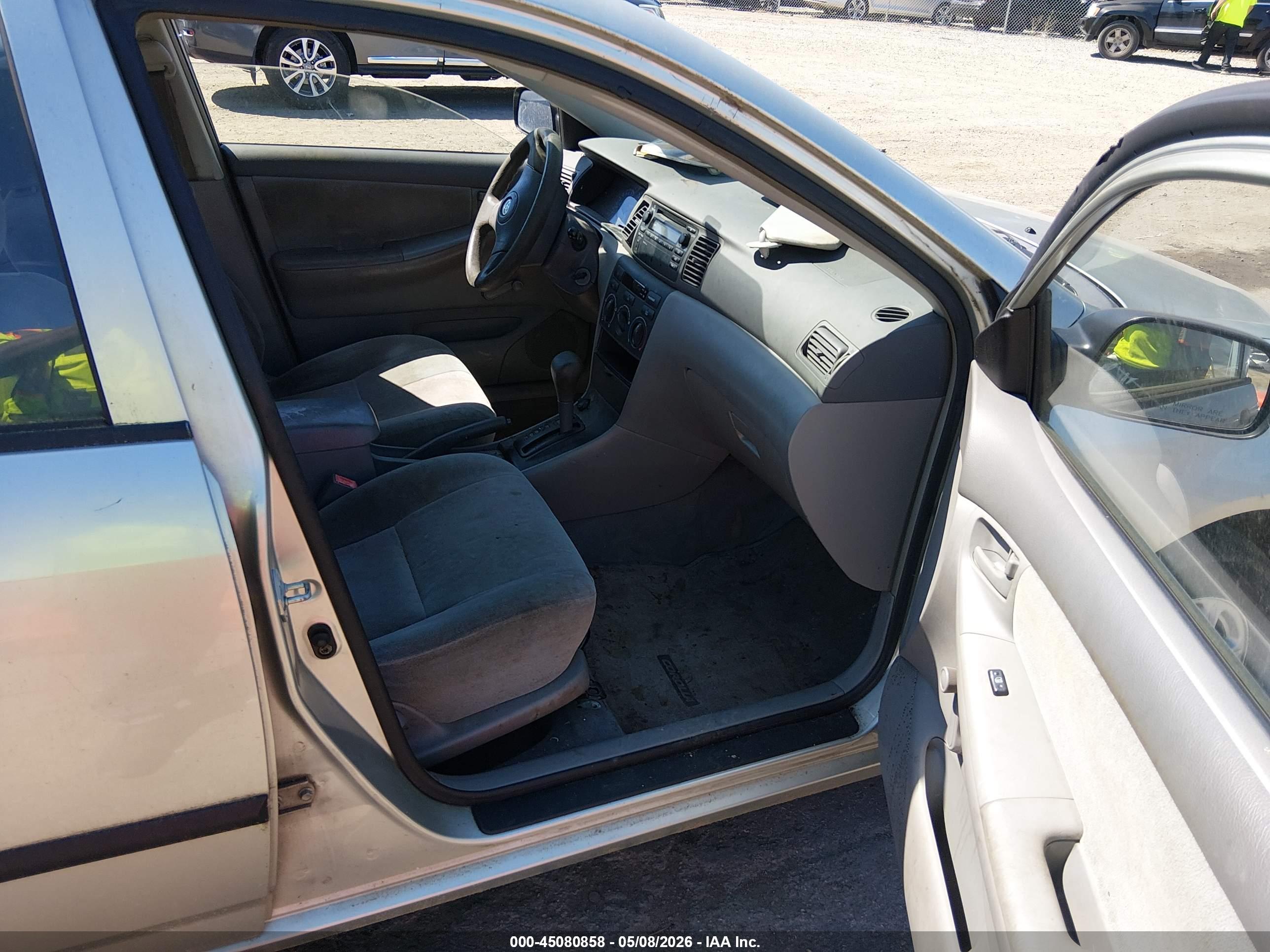 TOYOTA COROLLA image 5