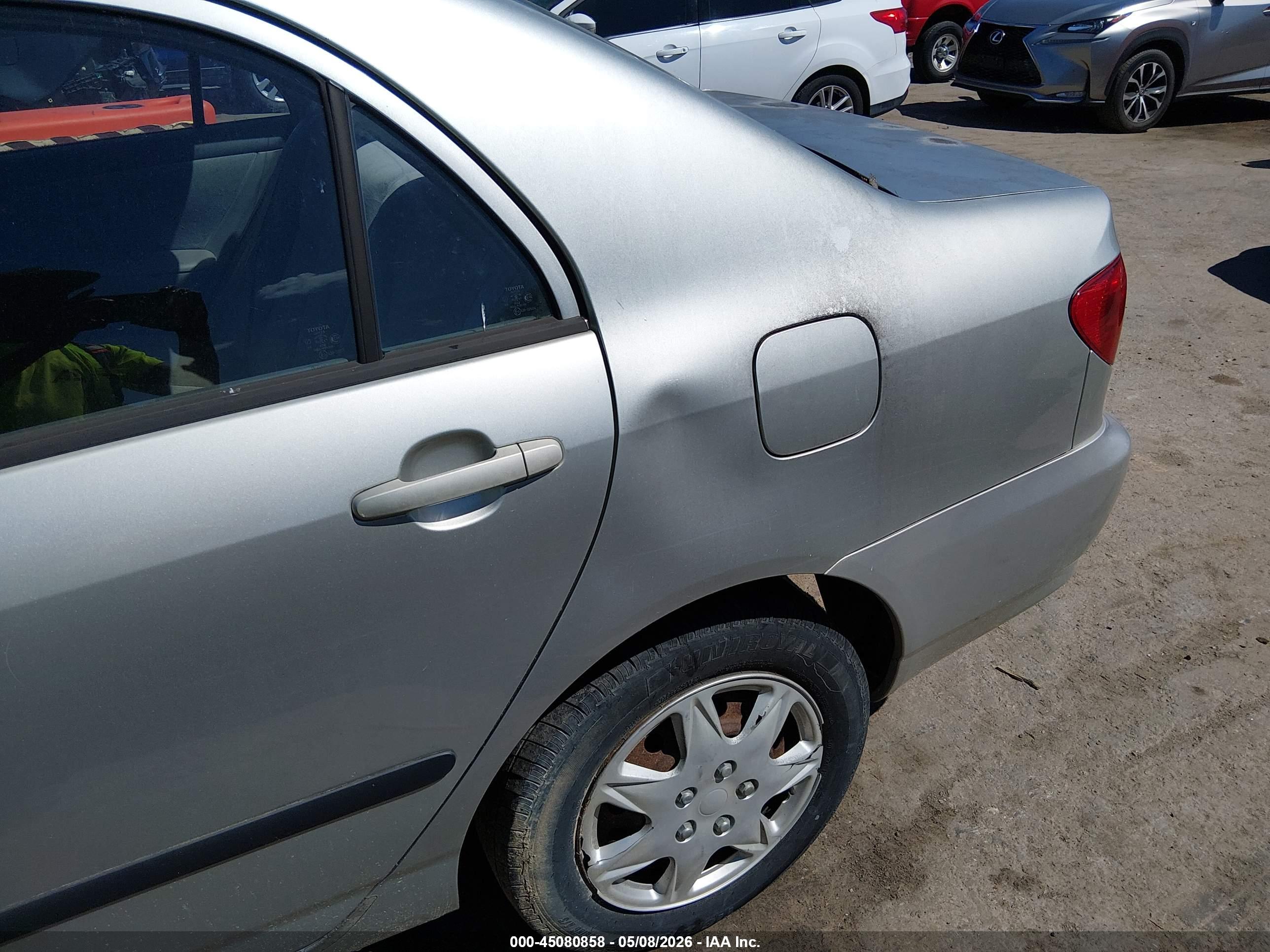 TOYOTA COROLLA image 6