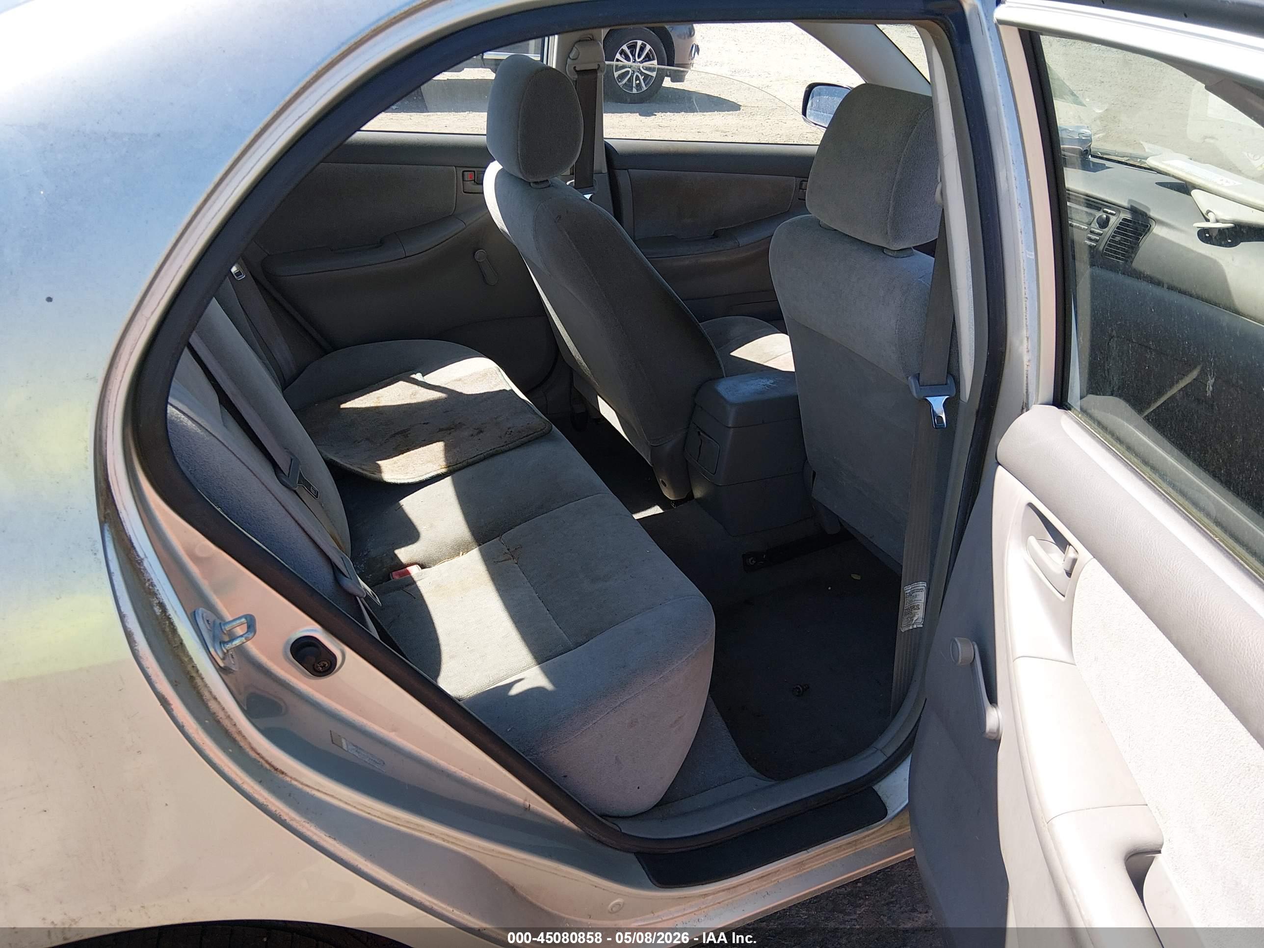 TOYOTA COROLLA image 8