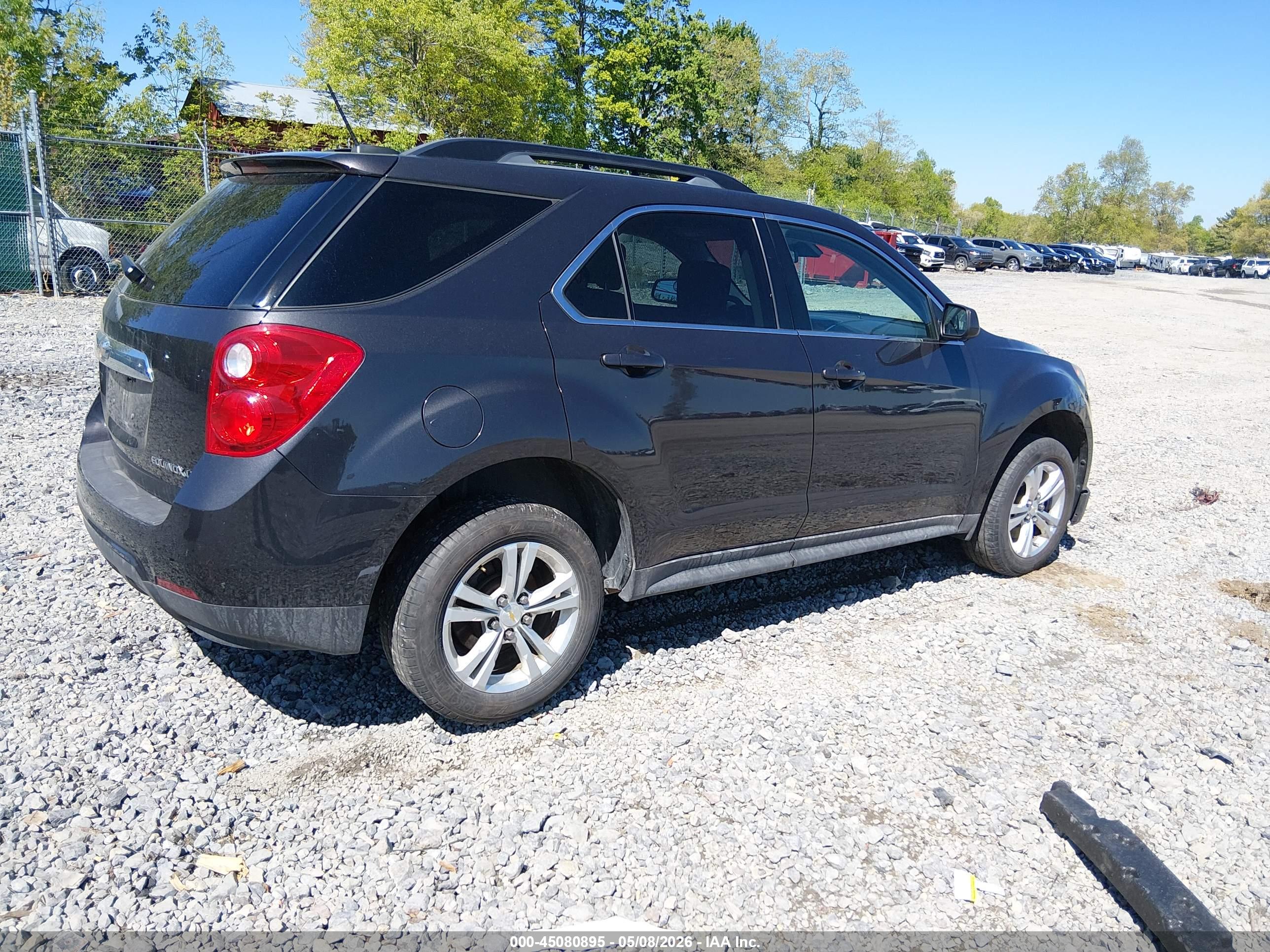 CHEVROLET EQUINOX image 4