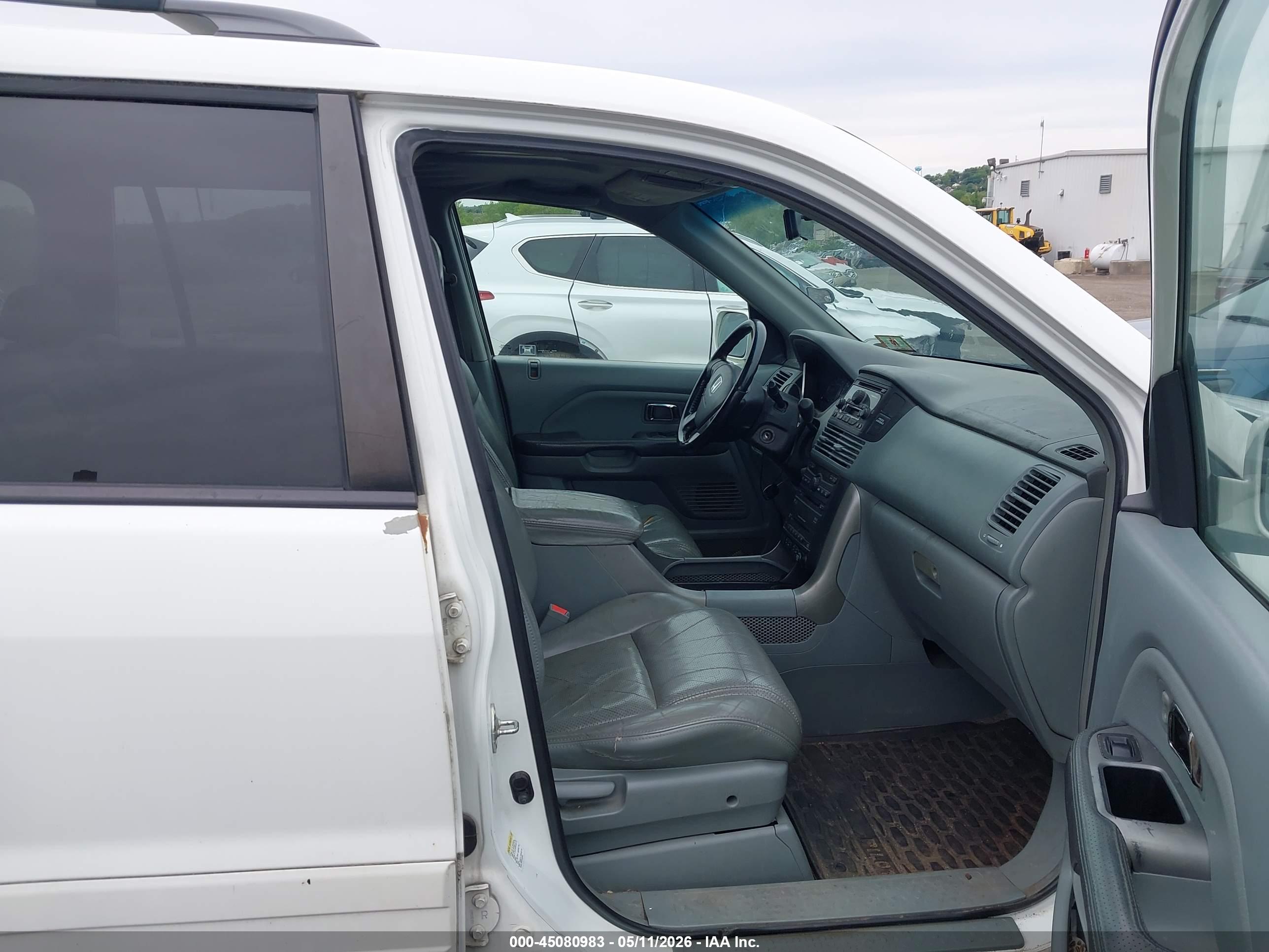 HONDA PILOT image 5
