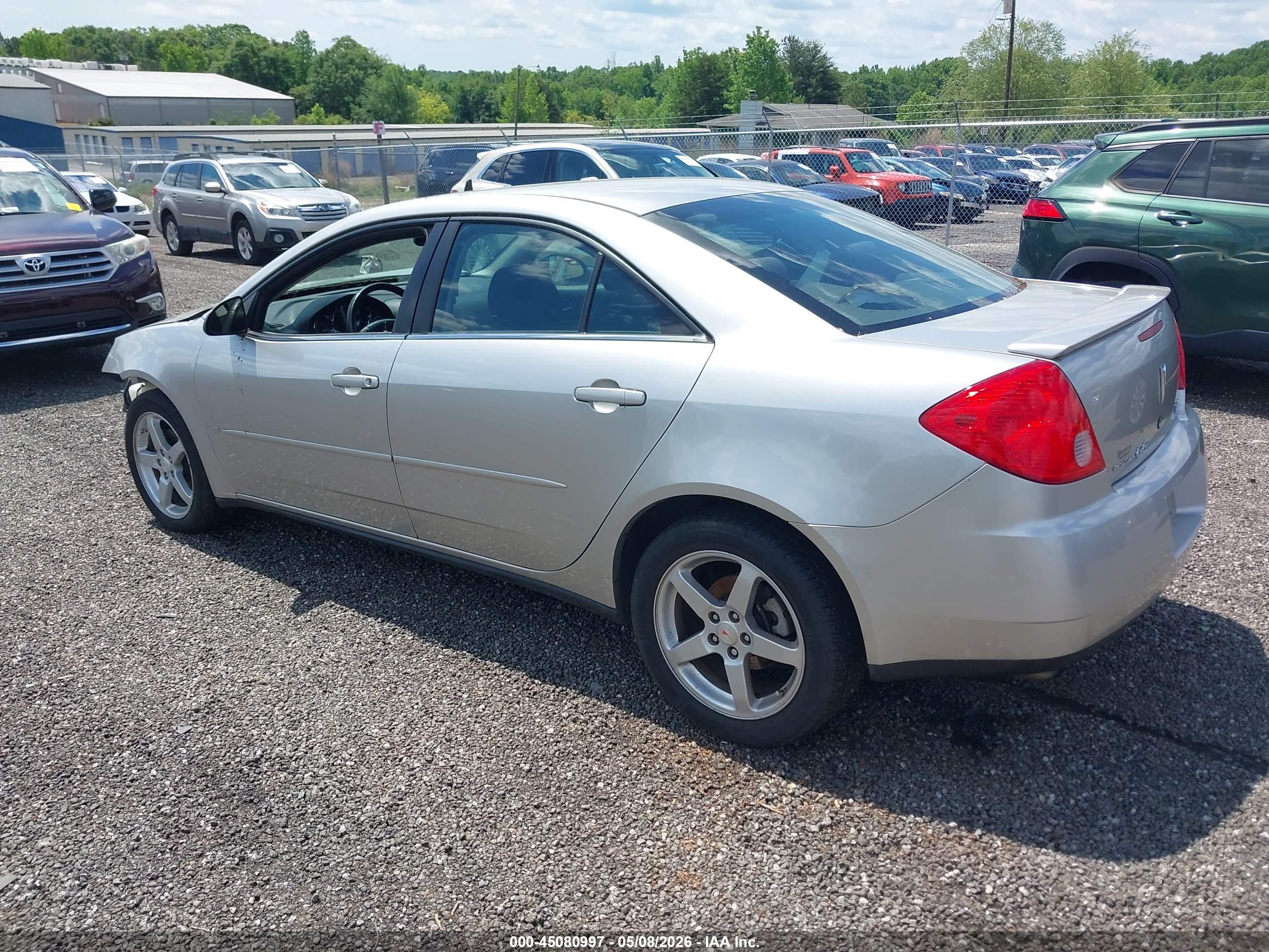 PONTIAC G6 image 3