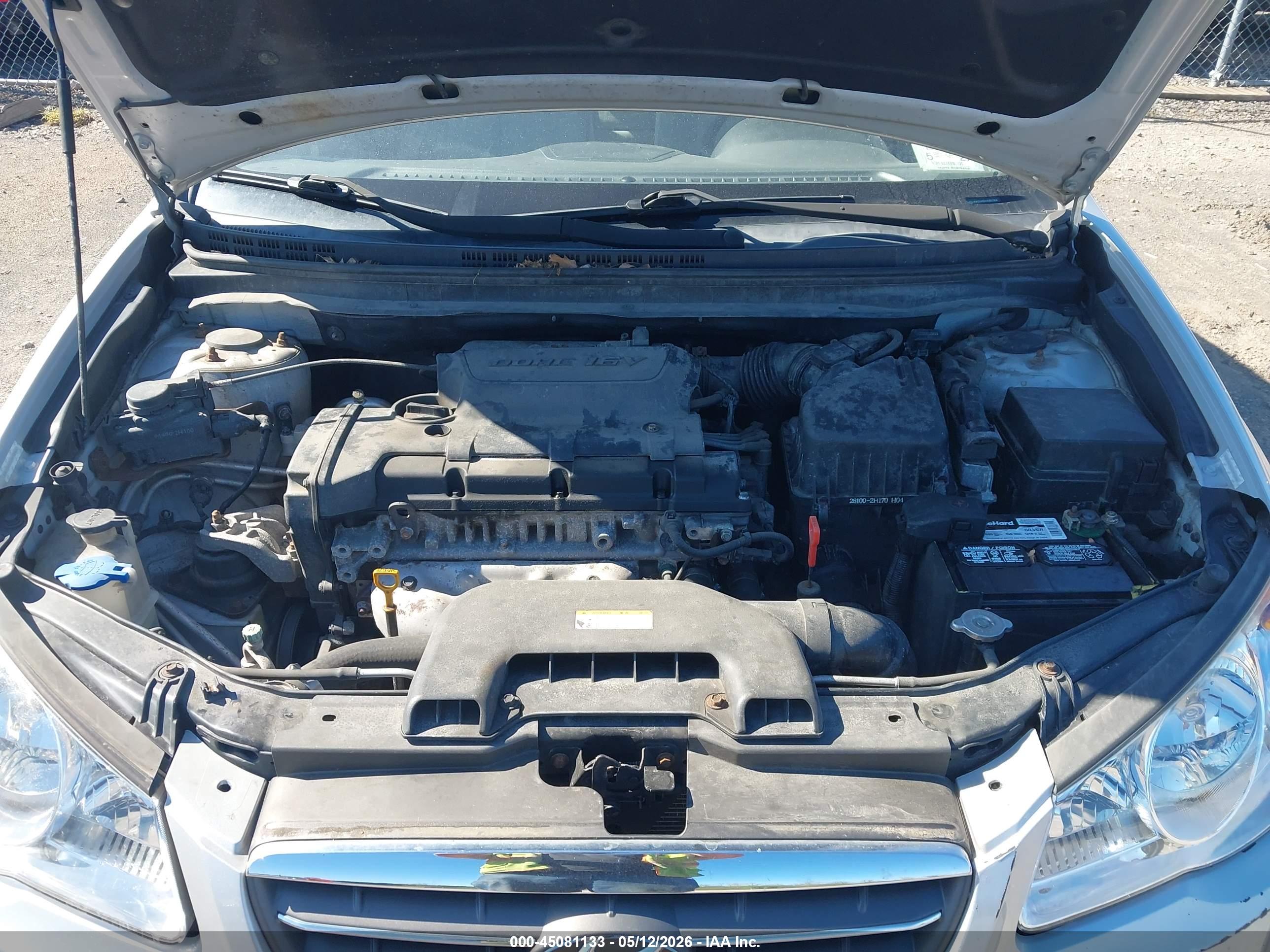 HYUNDAI ELANTRA image 10