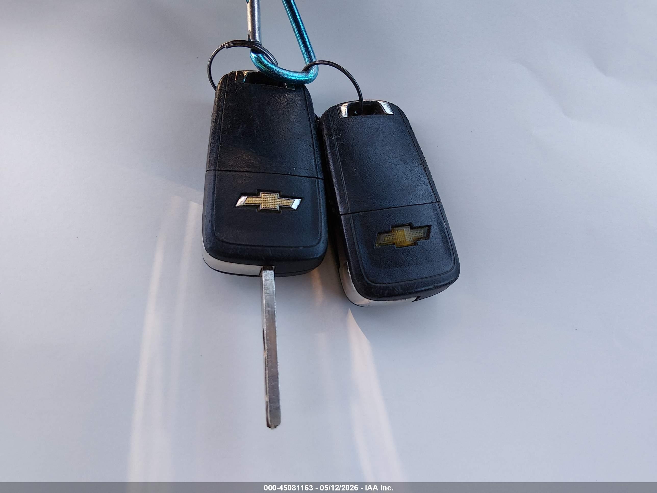 CHEVROLET EQUINOX image 11