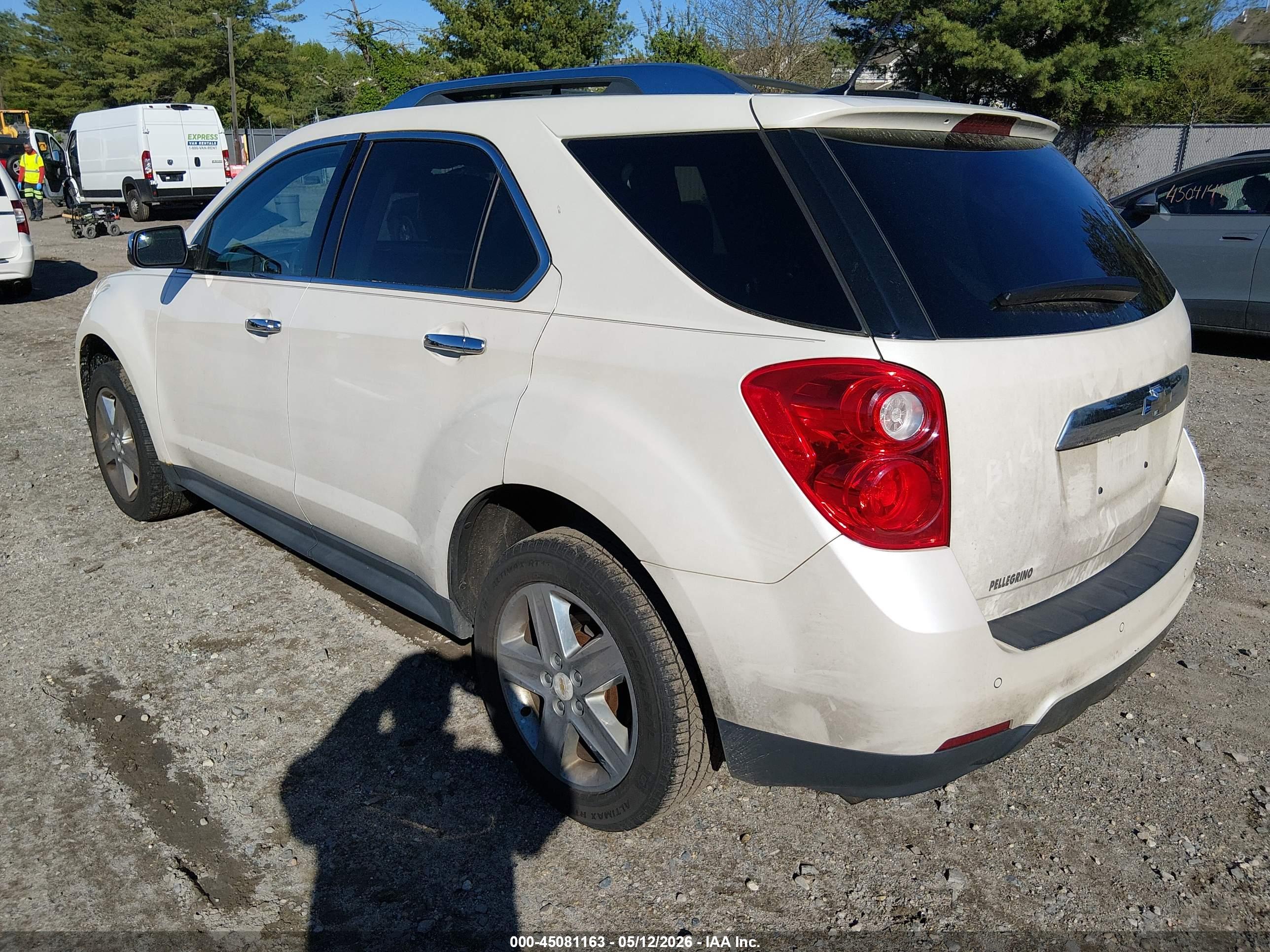 CHEVROLET EQUINOX image 3