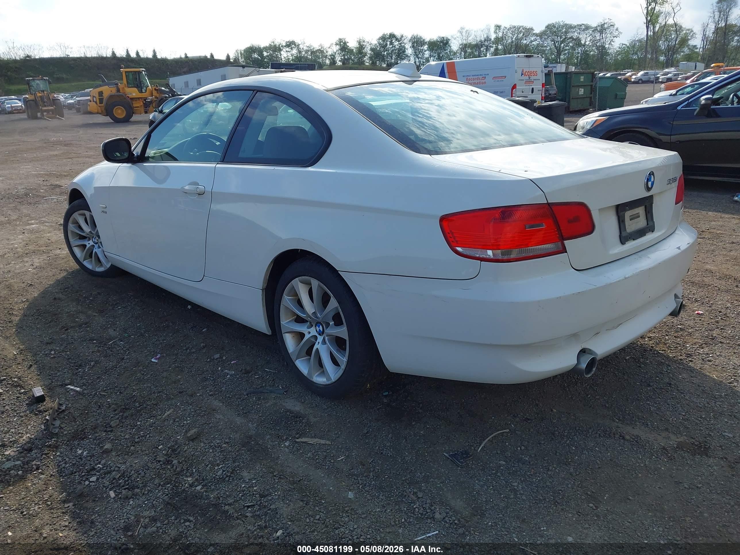 BMW 335I image 3
