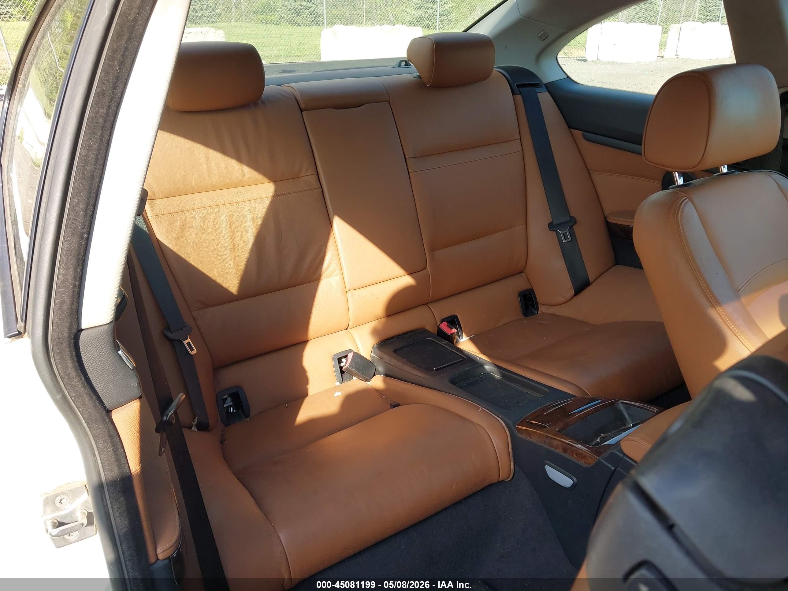 BMW 335I image 8