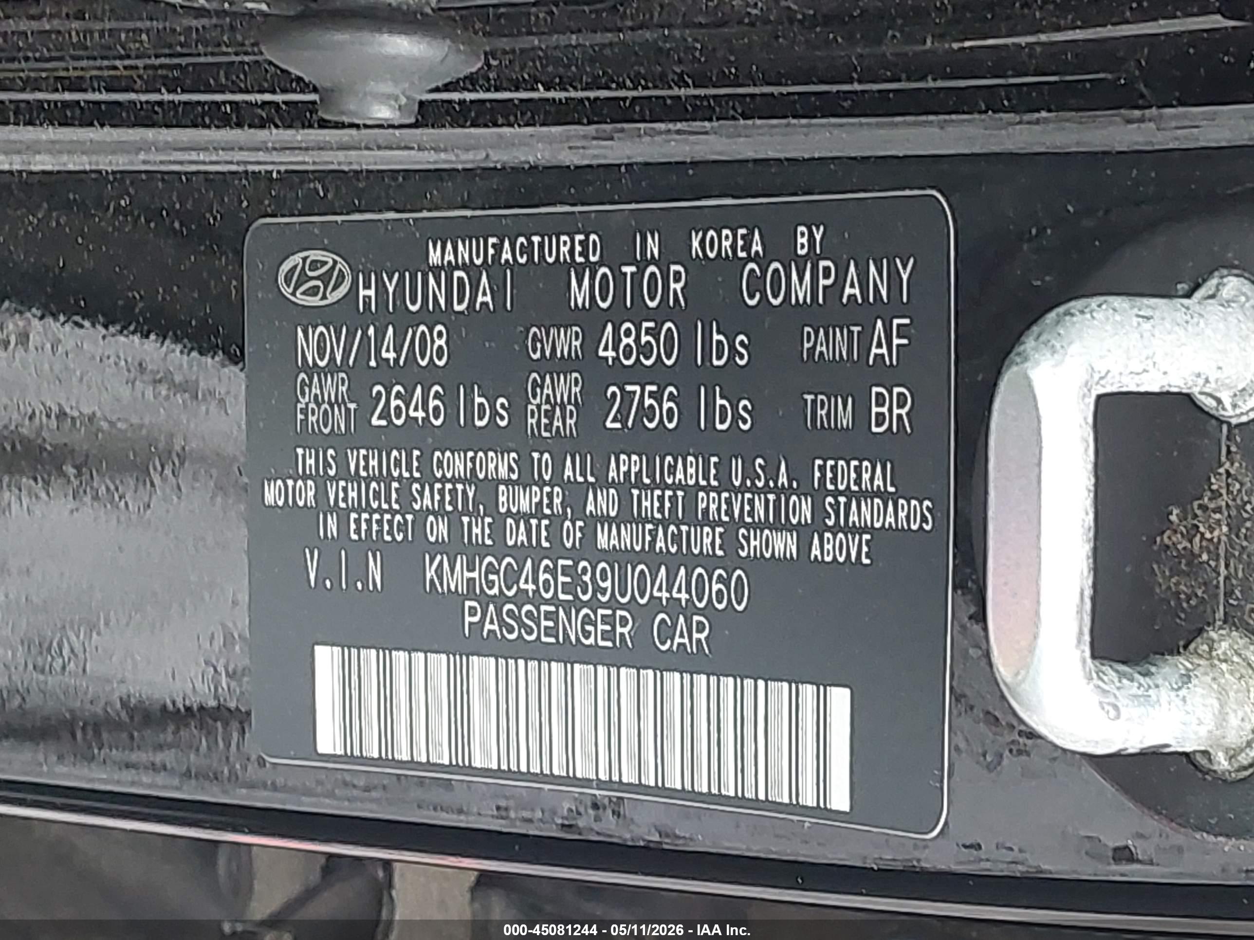 HYUNDAI GENESIS image 9