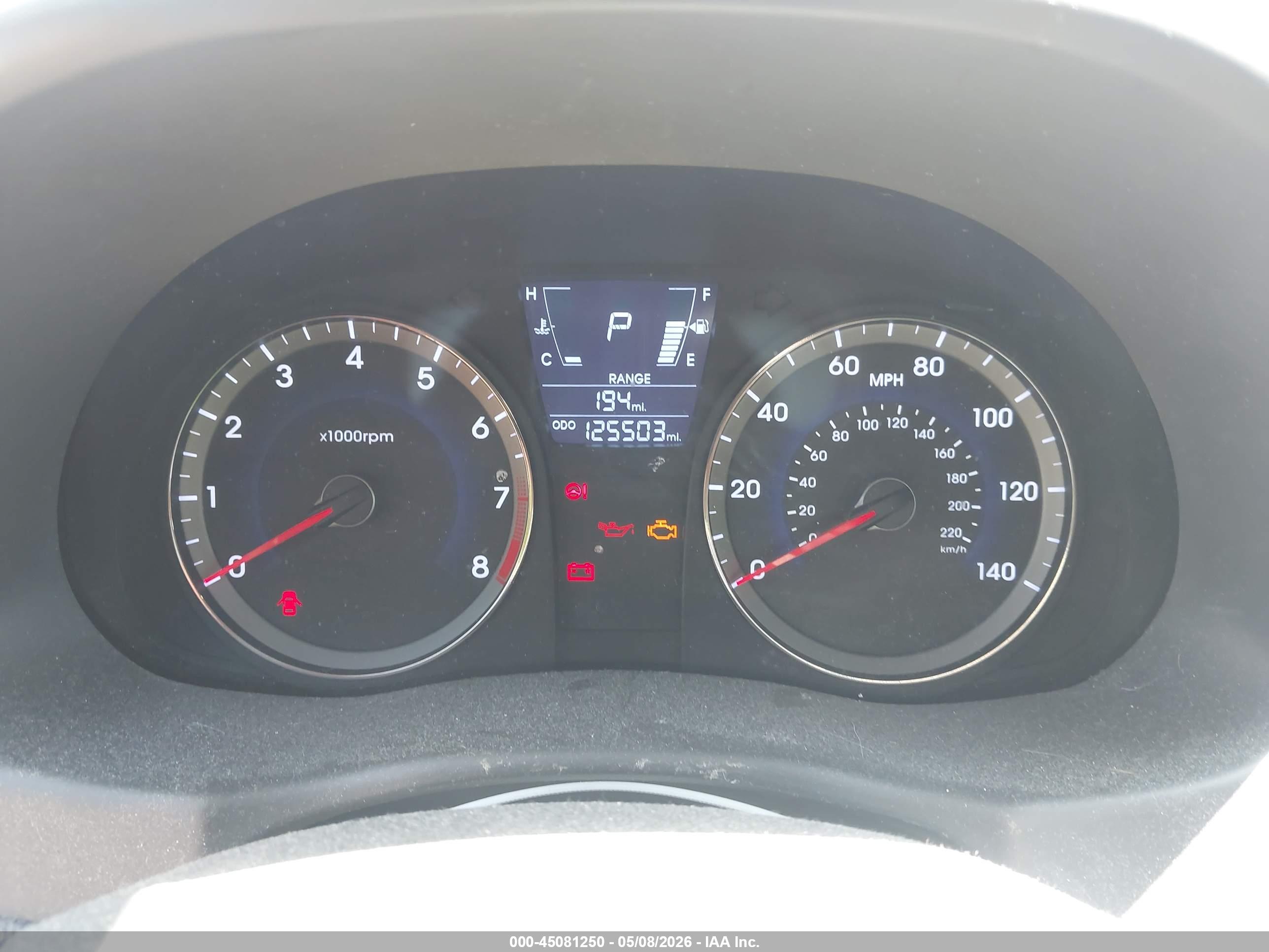 HYUNDAI ACCENT image 7