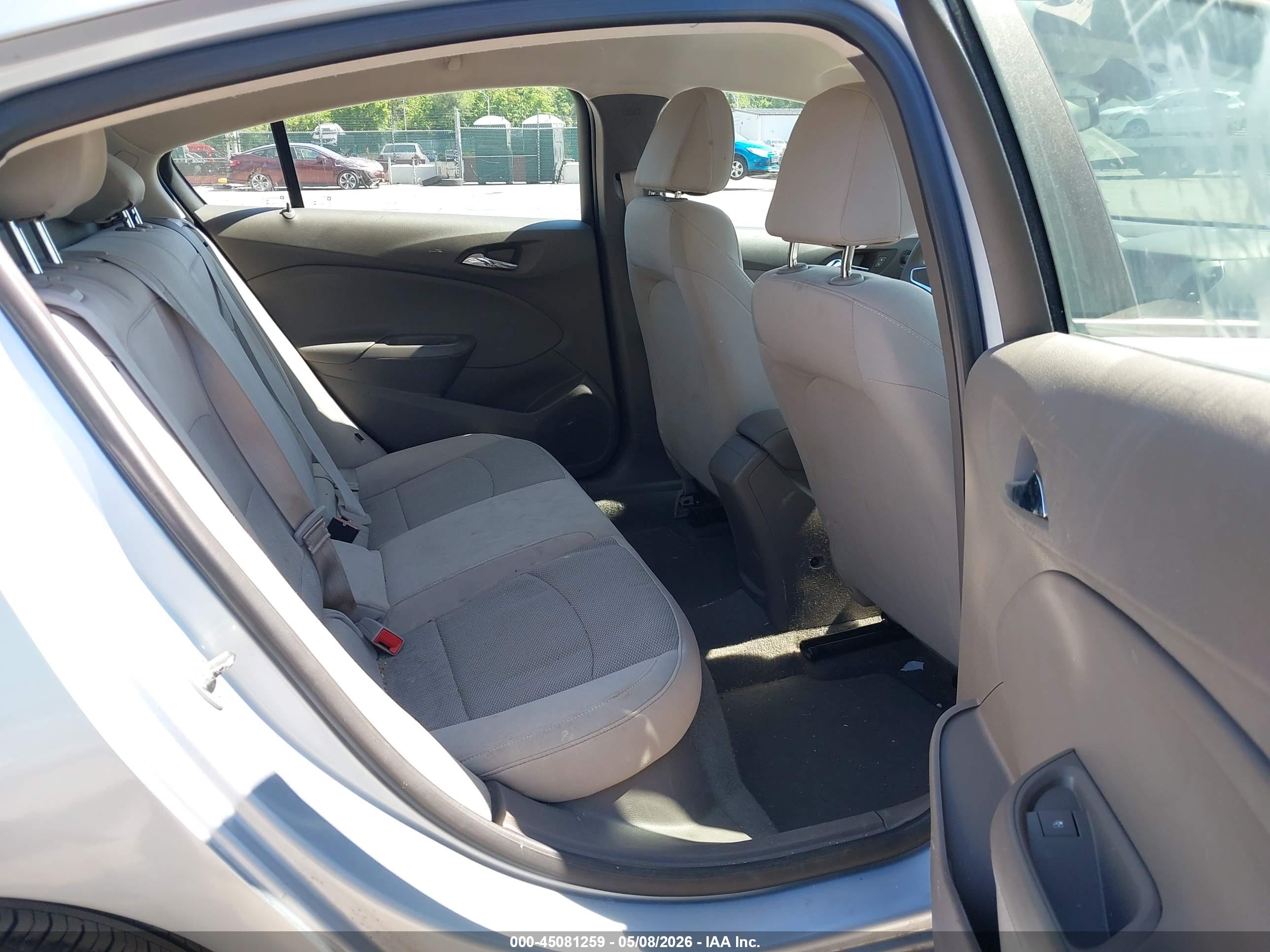 CHEVROLET CRUZE image 8